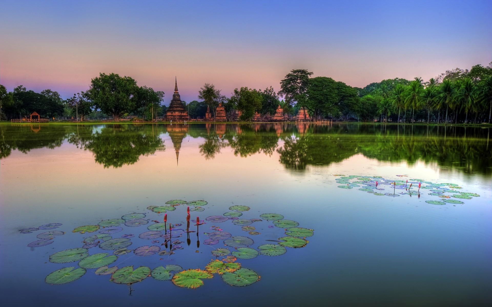 Sukhothai Historical Park in Thailand Wallpaper Full HD