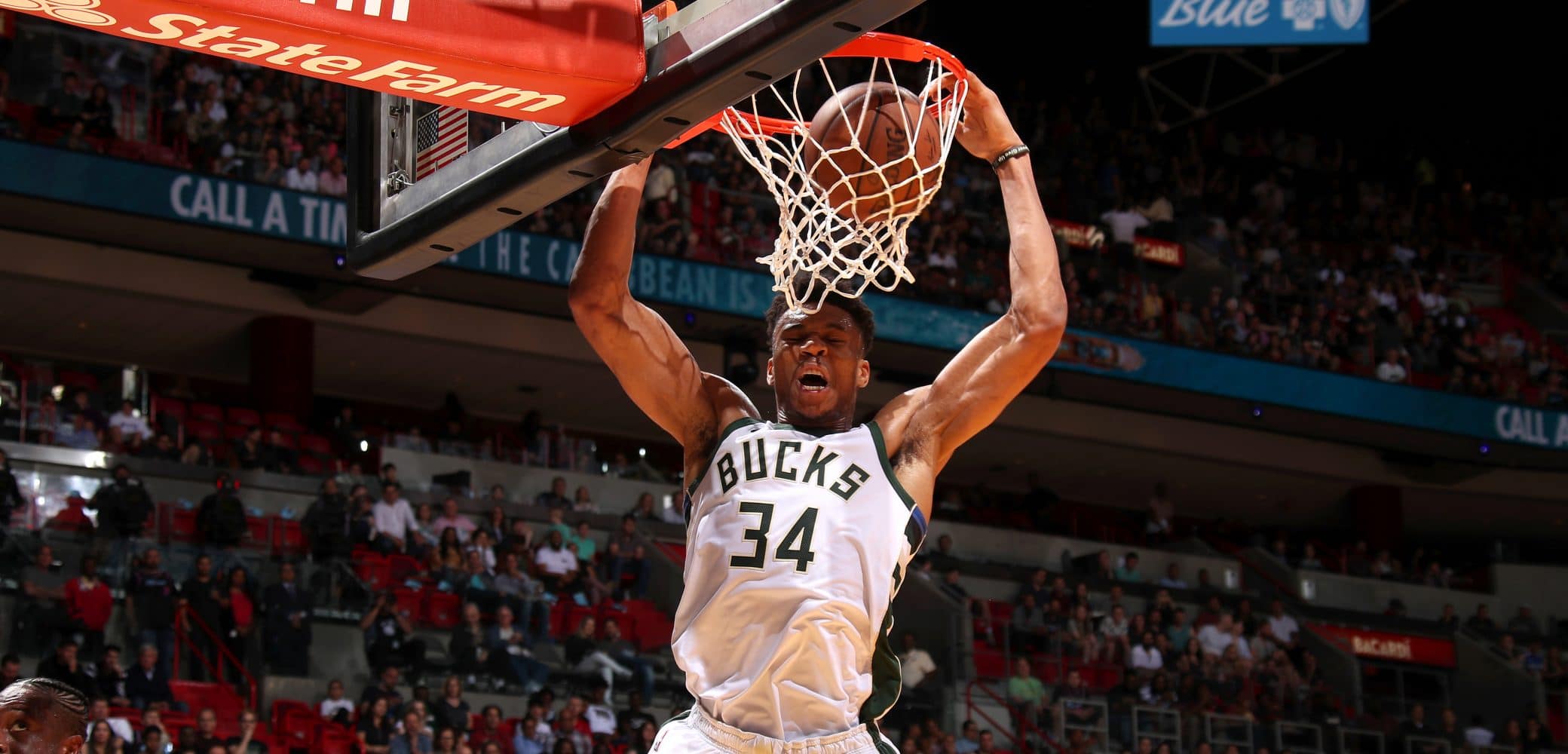 Post Up: Giannis Antetokounmpo, James Harden Go OFF in Wins
