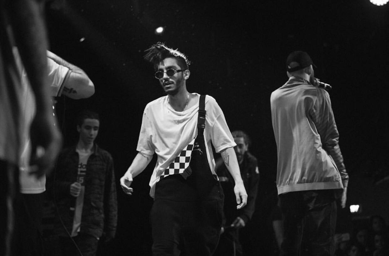 Şam Canlı Yayın Sırasında Akıl Hastanesine Kaldırıldı