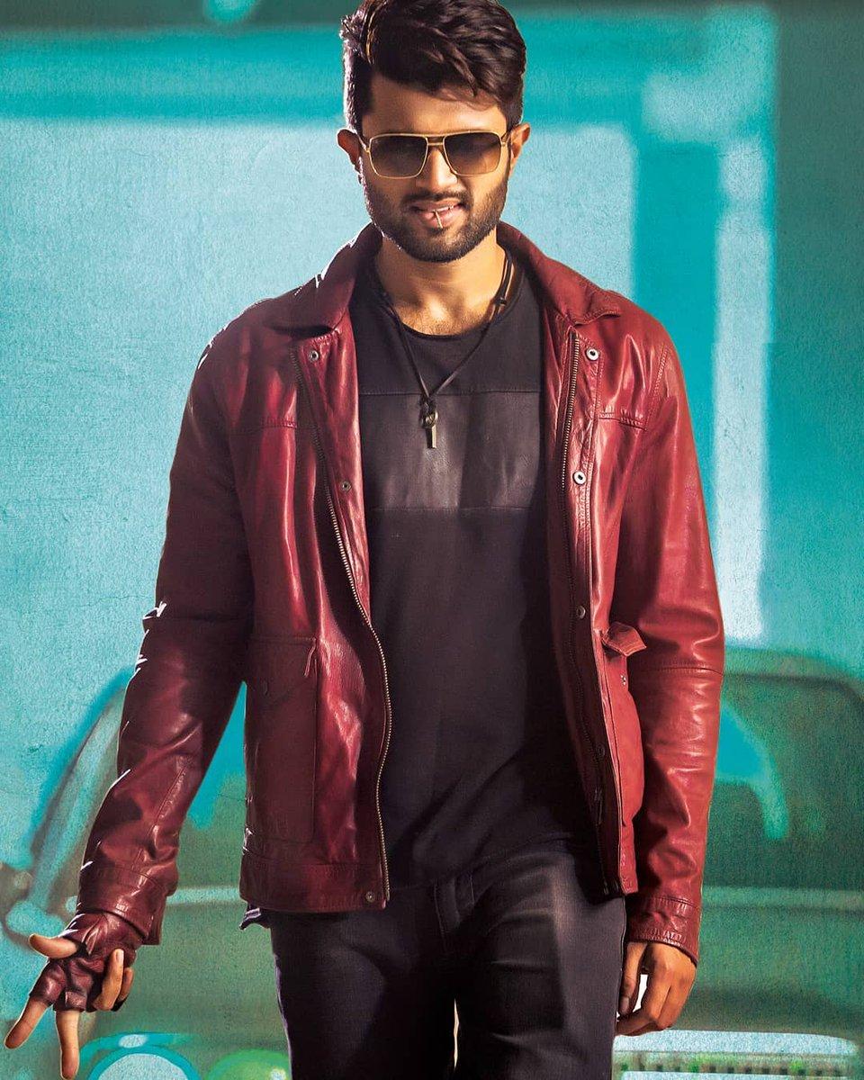 Taxiwaala Movie Photos | Taxiwaala Movie Stills | Taxiwaala Telugu Movie  Photo Gallery - ETimes Photogallery