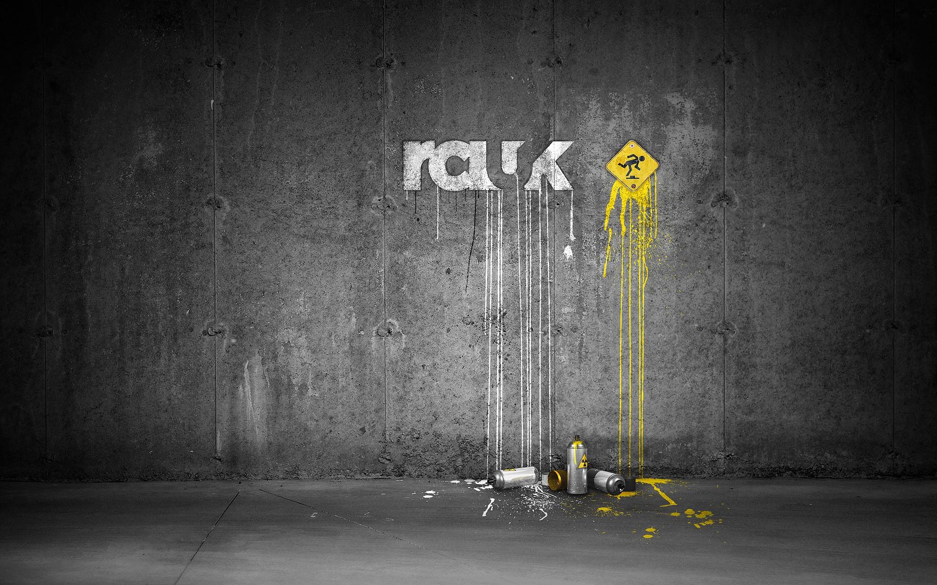 Spraying Wallpaper. Spraying