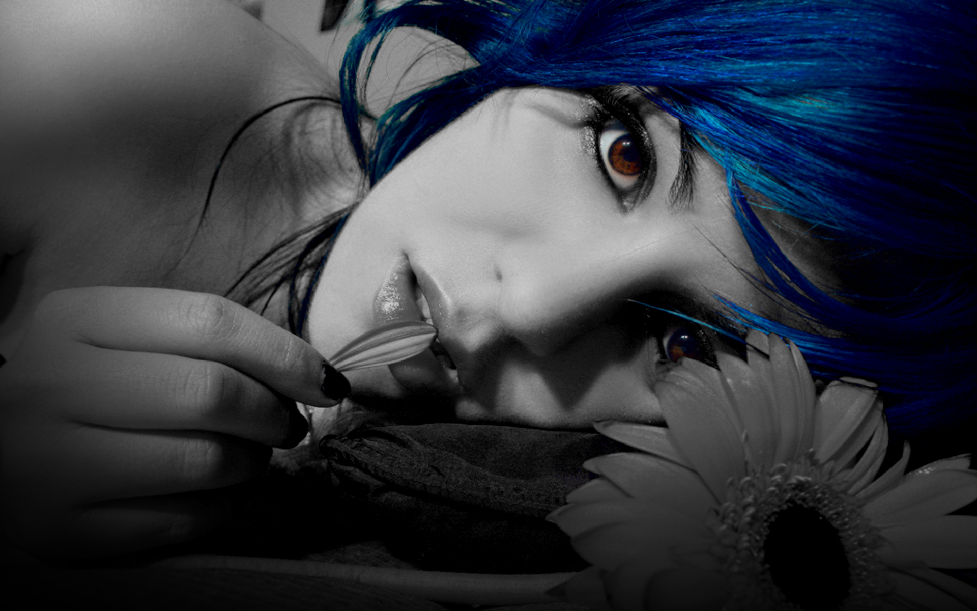 Blue Girl Wallpaperx1200