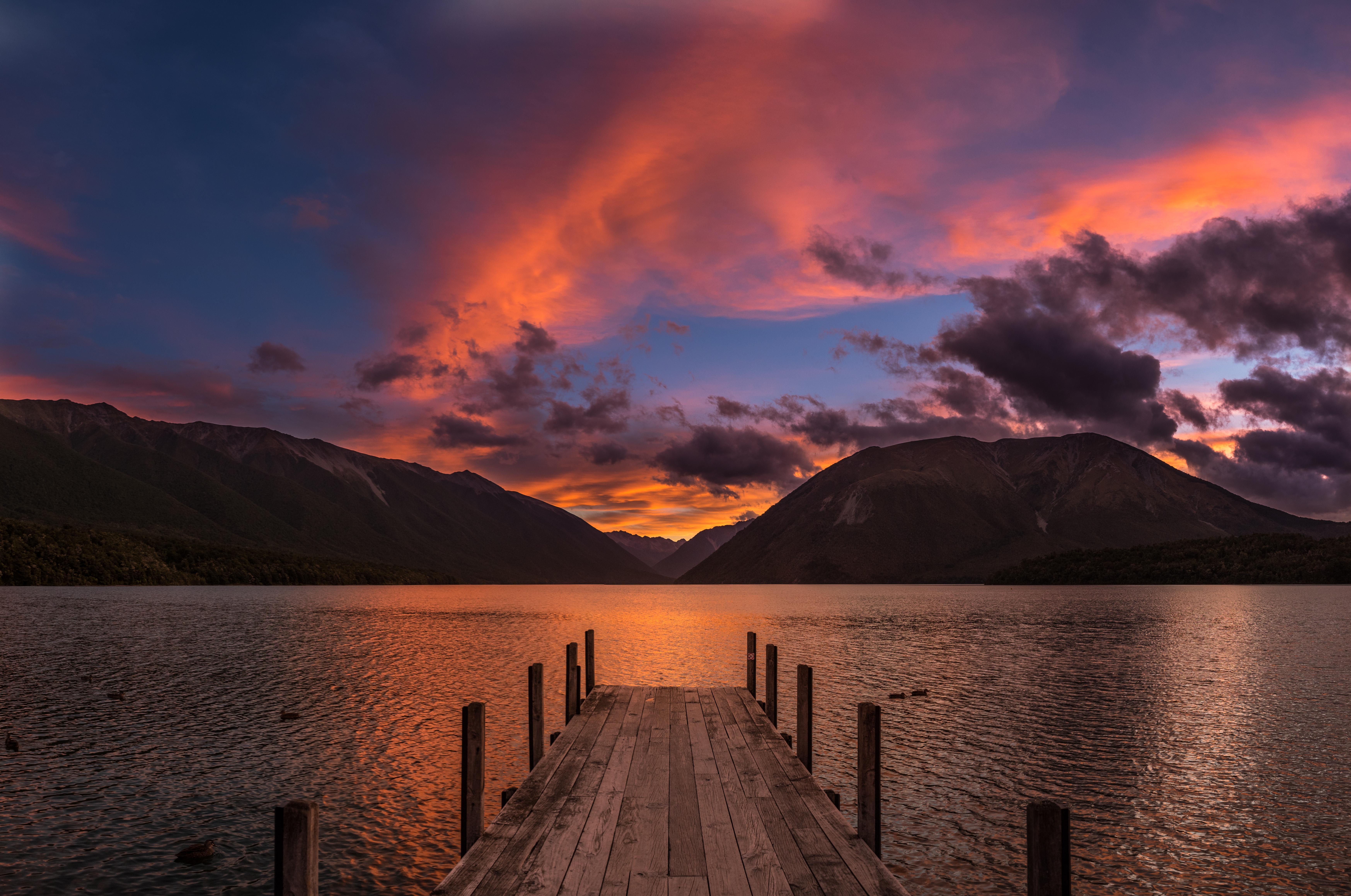 Magical sunset at Lake Rotoiti, New Zealand 6989x4635