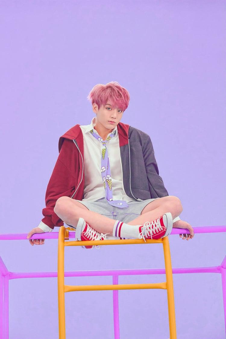 Jungkook pastel wallpaper uploaded