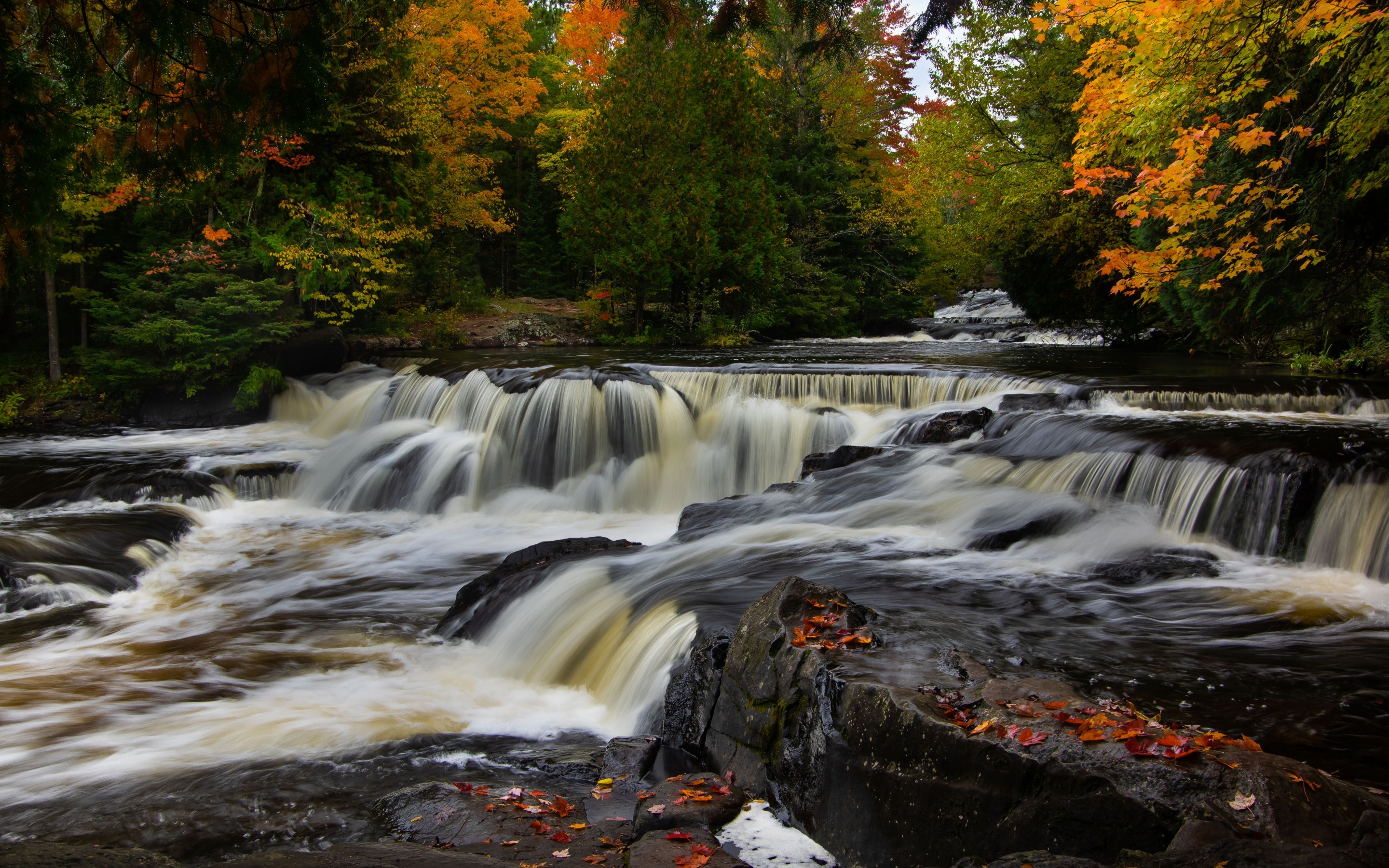 Download wallpaper Bond Falls, Ontonagon River, autumn