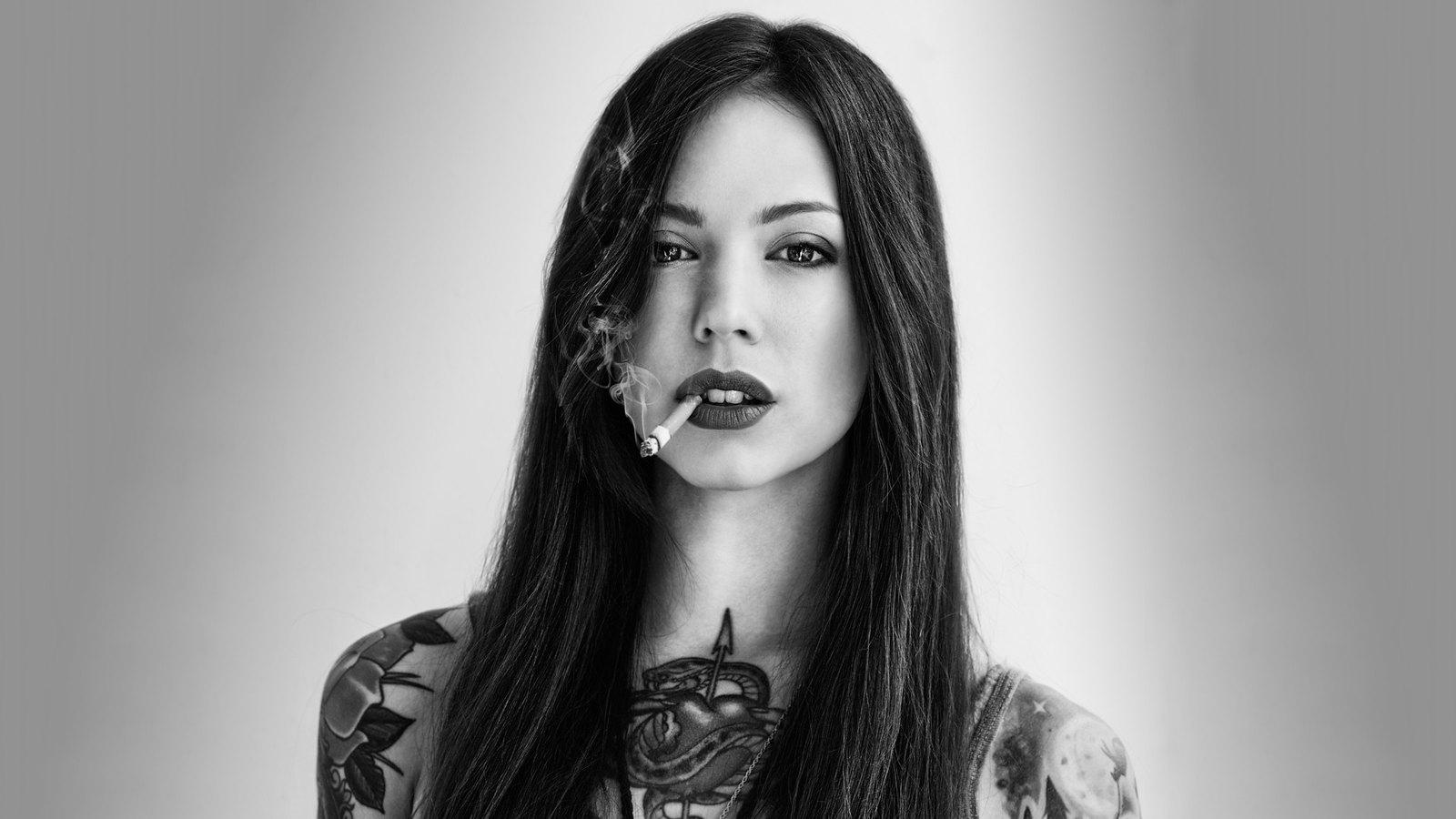 Tattoo Girl Smokes HD Wallpaper. Download Tattoo Girl Smoke