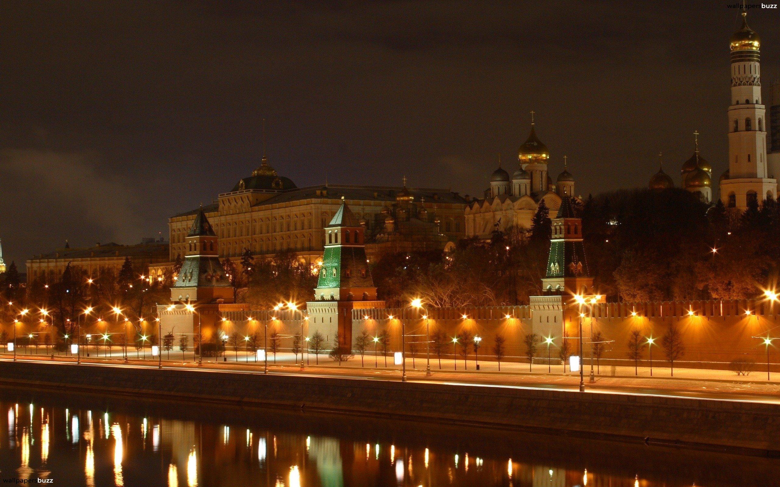 Moscow Kremlin At Night HD Wallpaper