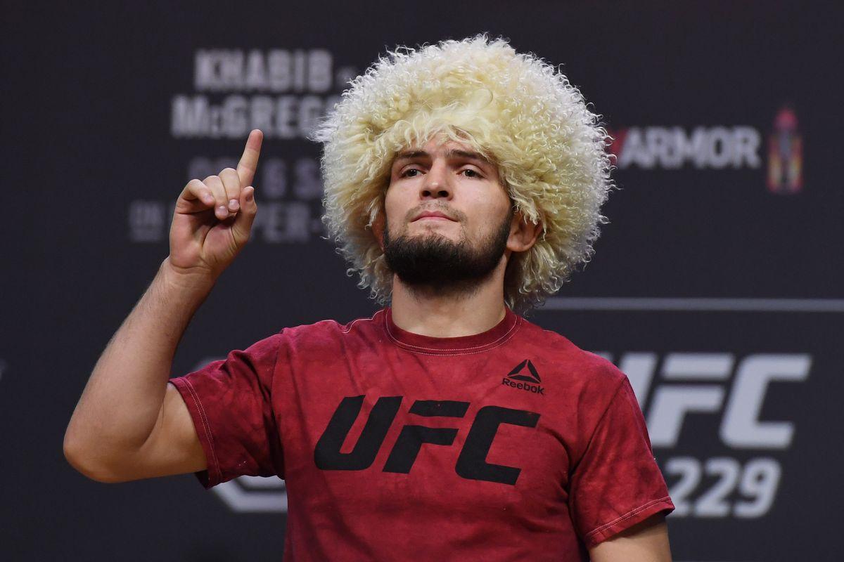 Video: Khabib Nurmagomedov And Dustin Poirier Come Face To