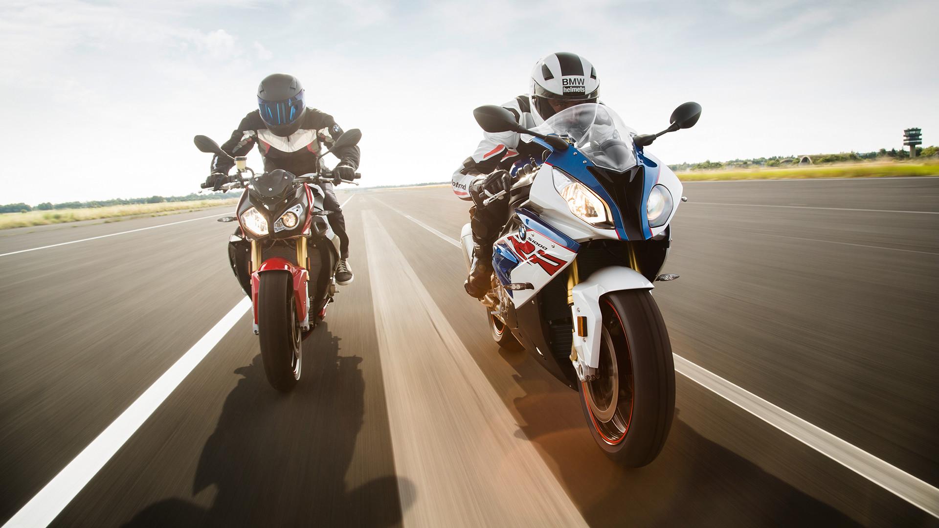 S1000RR BMW Superbike Gets A 2019 Update Is Confirmed
