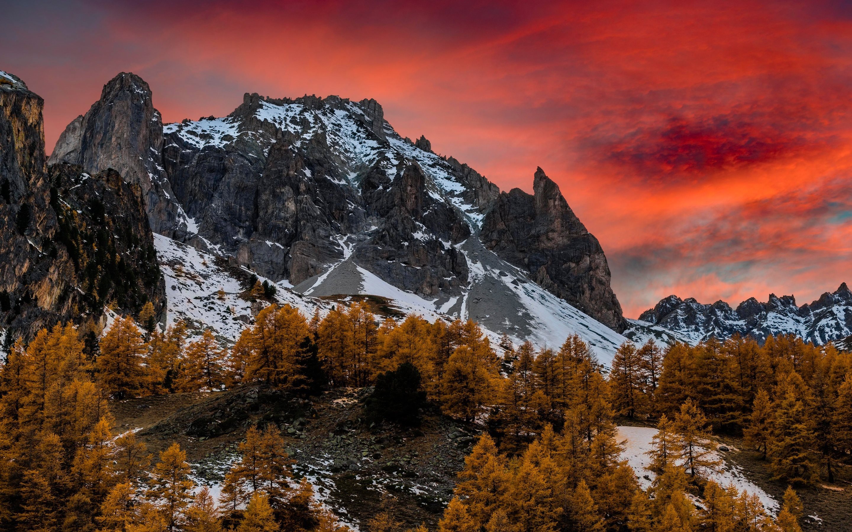 Download wallpaper autumn, sunset, mountains, Alps, France