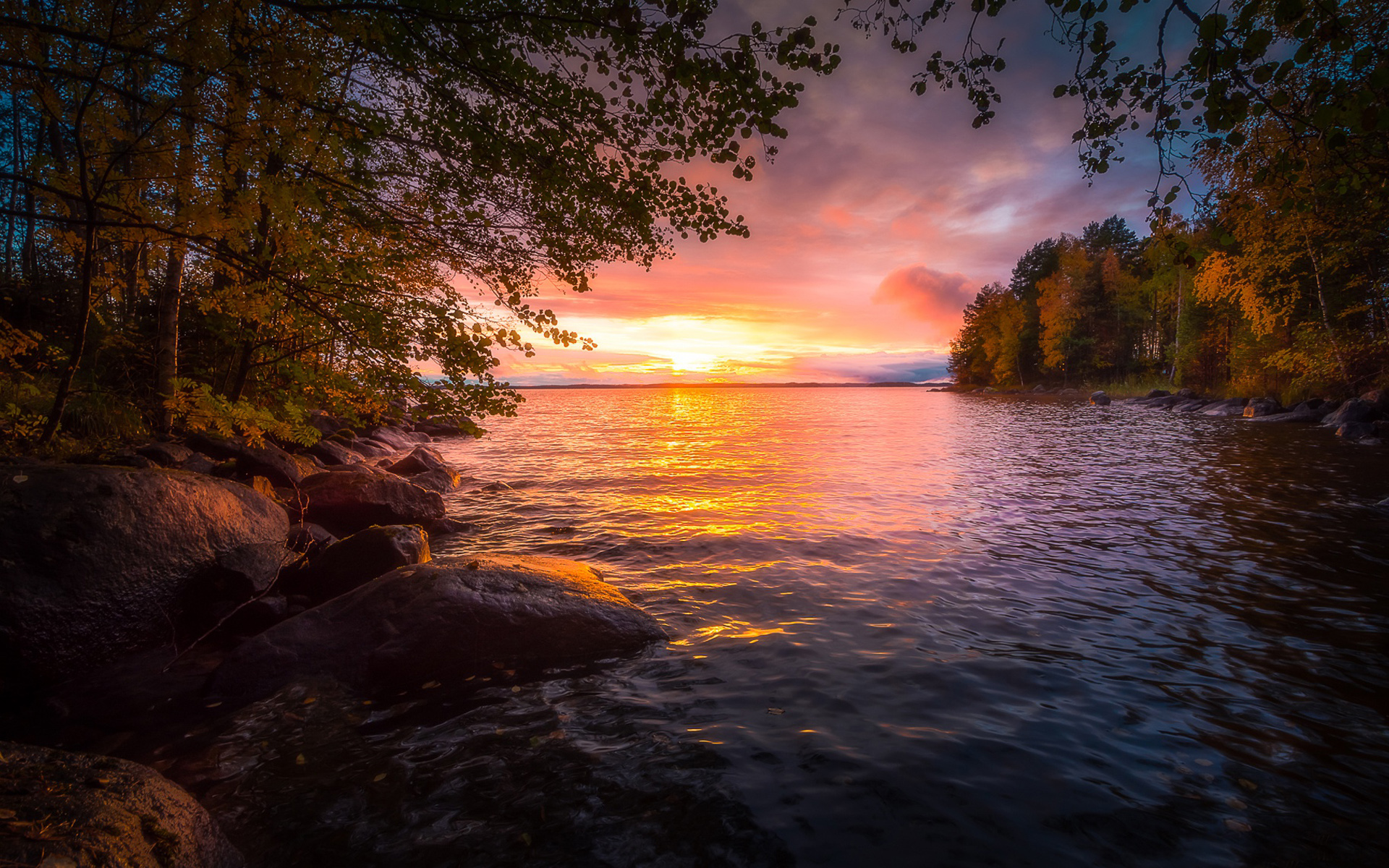 Download wallpaper Lake Nasijarvi, sunset, autumn, shore