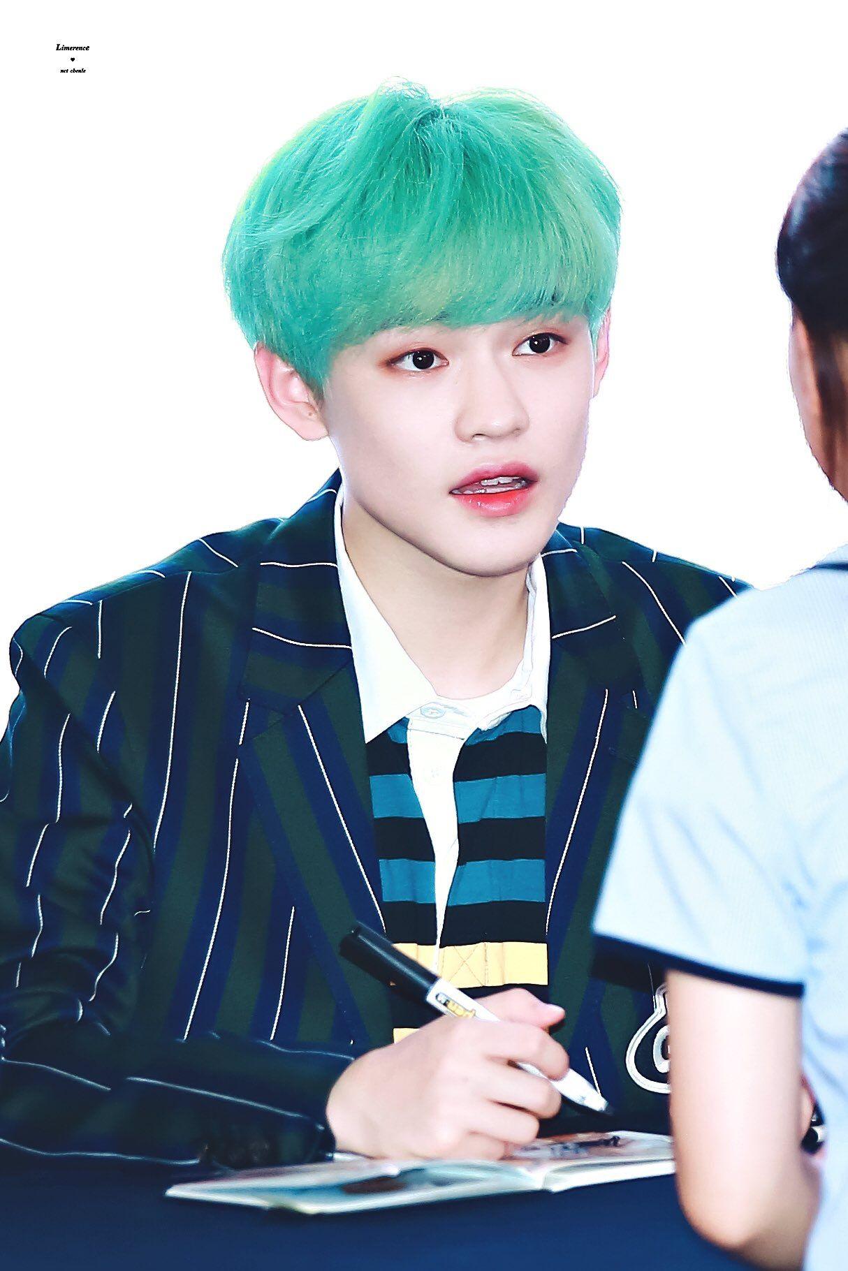 zhong chenle.. #nct #nctdream #we_go_up #nct2018 #chenle