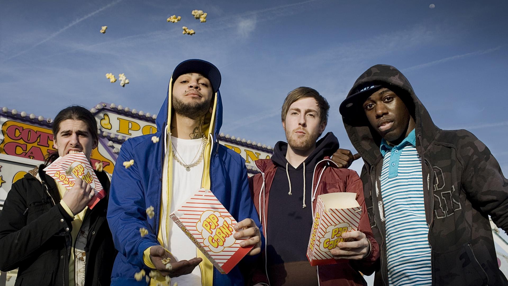 Джим класс. Gym class Heroes. Class of Heroes. Travis «Schleprok» MCCOY. Gum Classic Heroes.