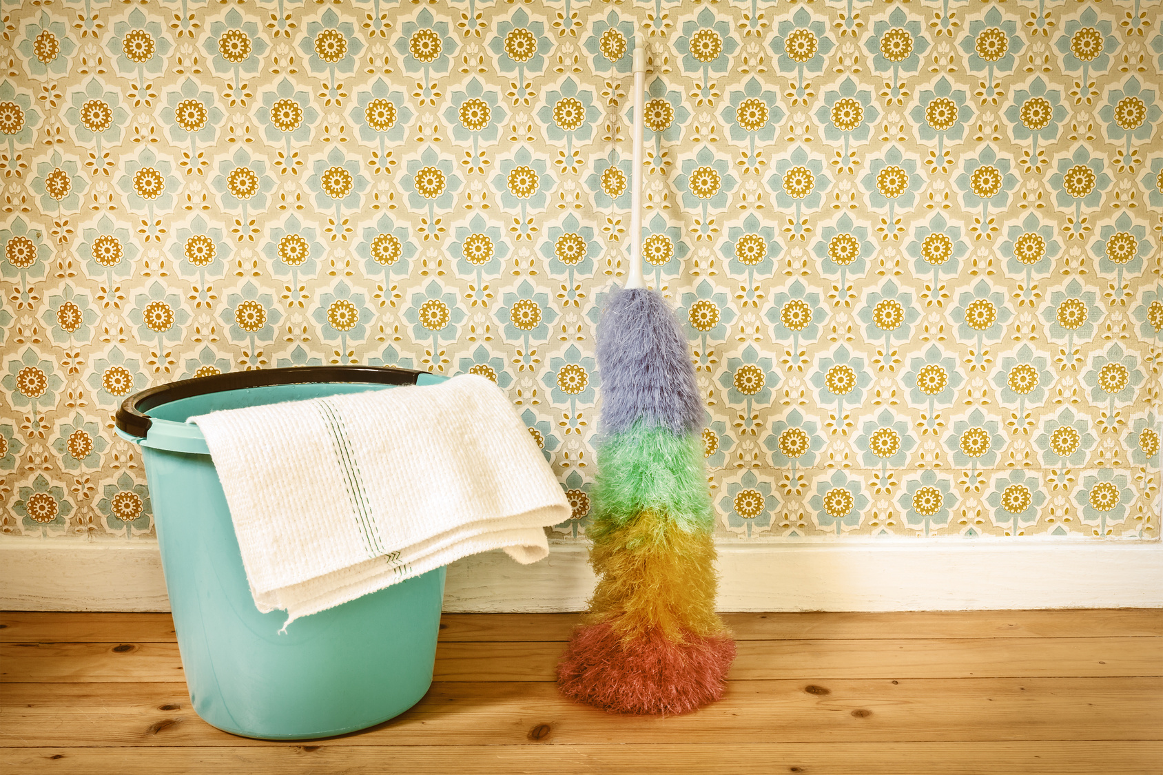 Golden Rules of Cleaning Wallpaper!!!