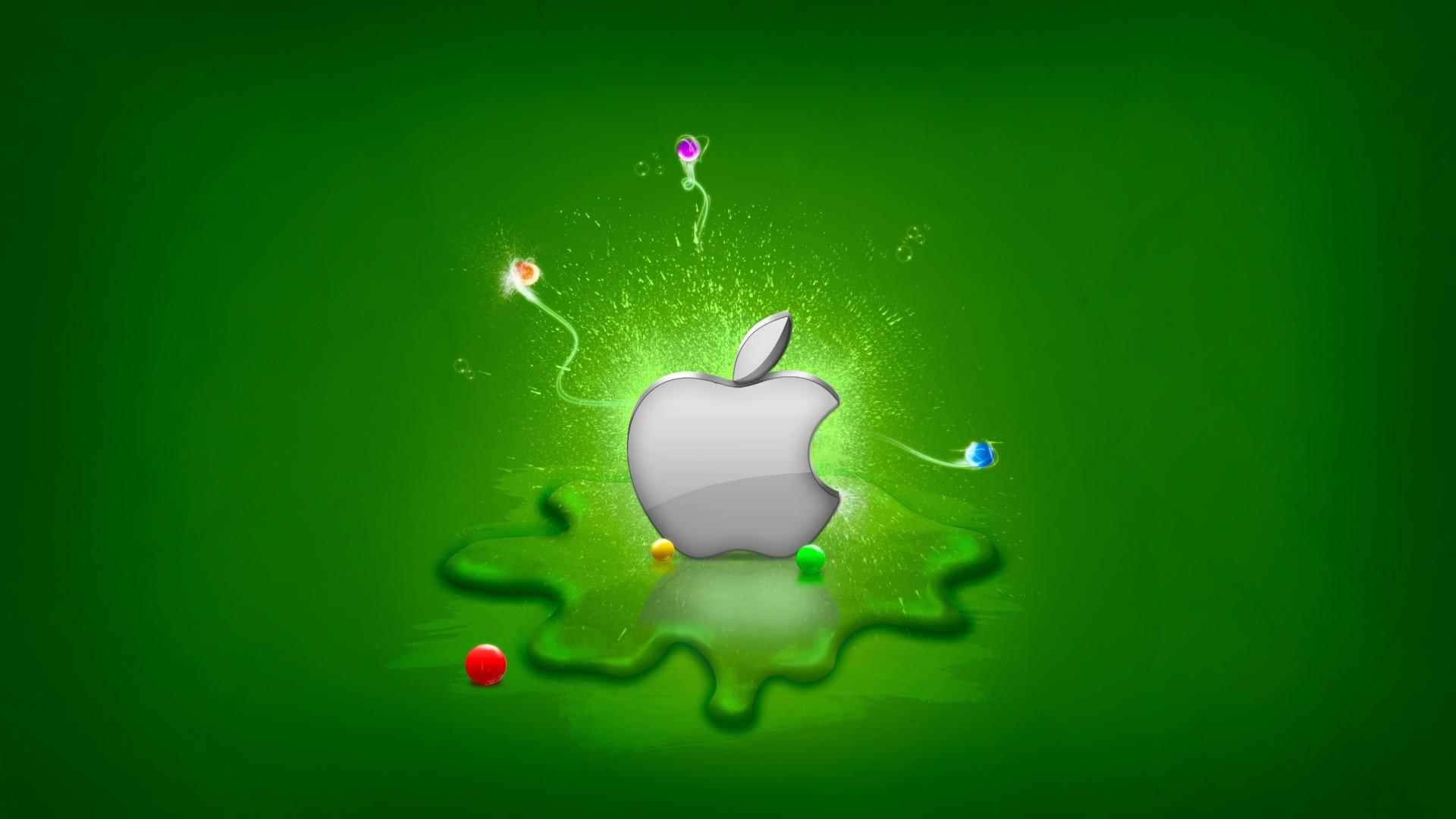 Green Background and Apple 3D Logo Wallpaper