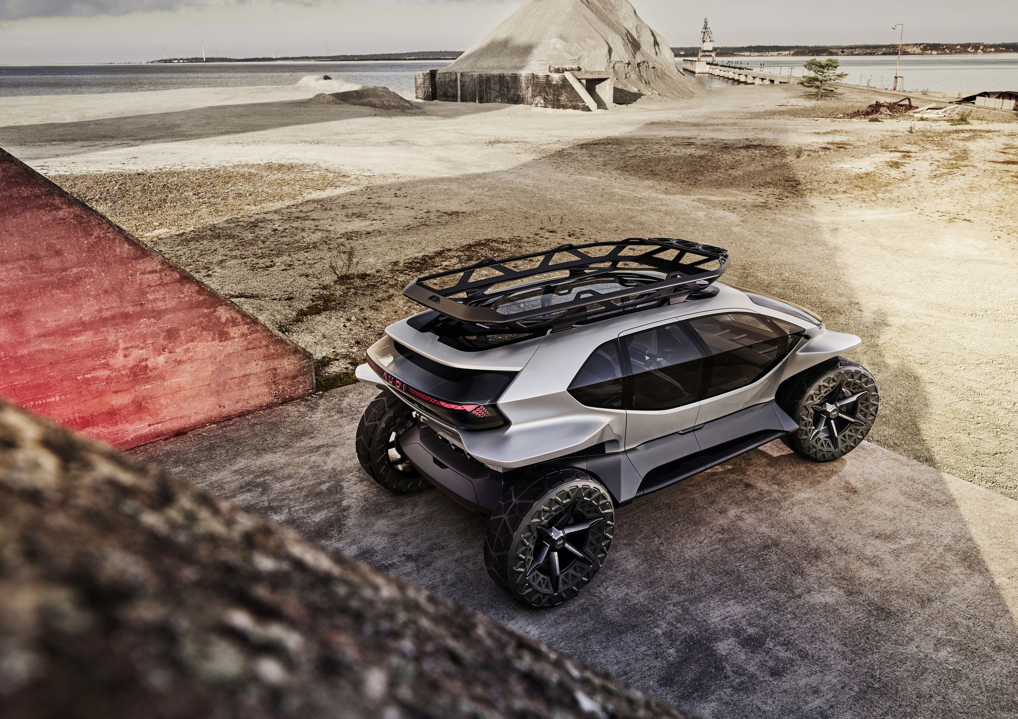 Audi AI:Trail Quattro Concept SUV Has Lunar Rover Styling