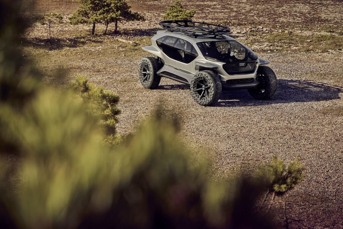 Audi bursts into Frankfurt with AI:Trail Quattro