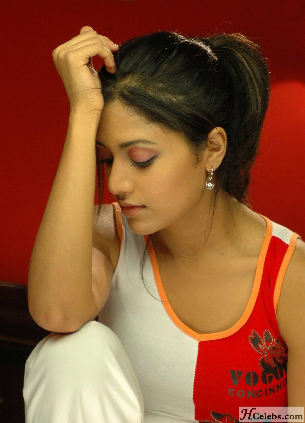 Mamta Mohandas Celebs Photo Galleries