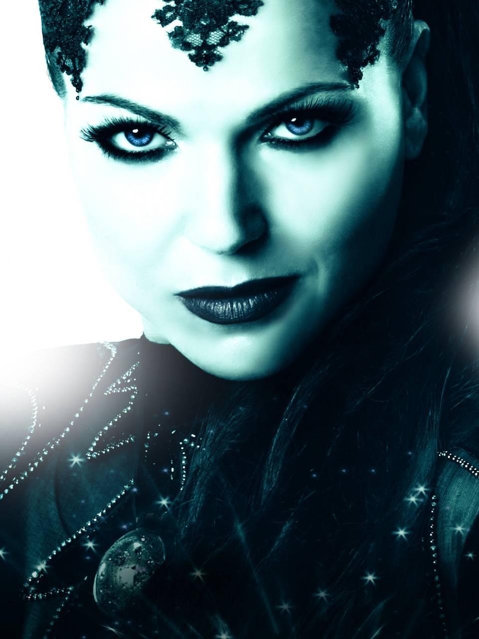 Regina Mills Wallpaper