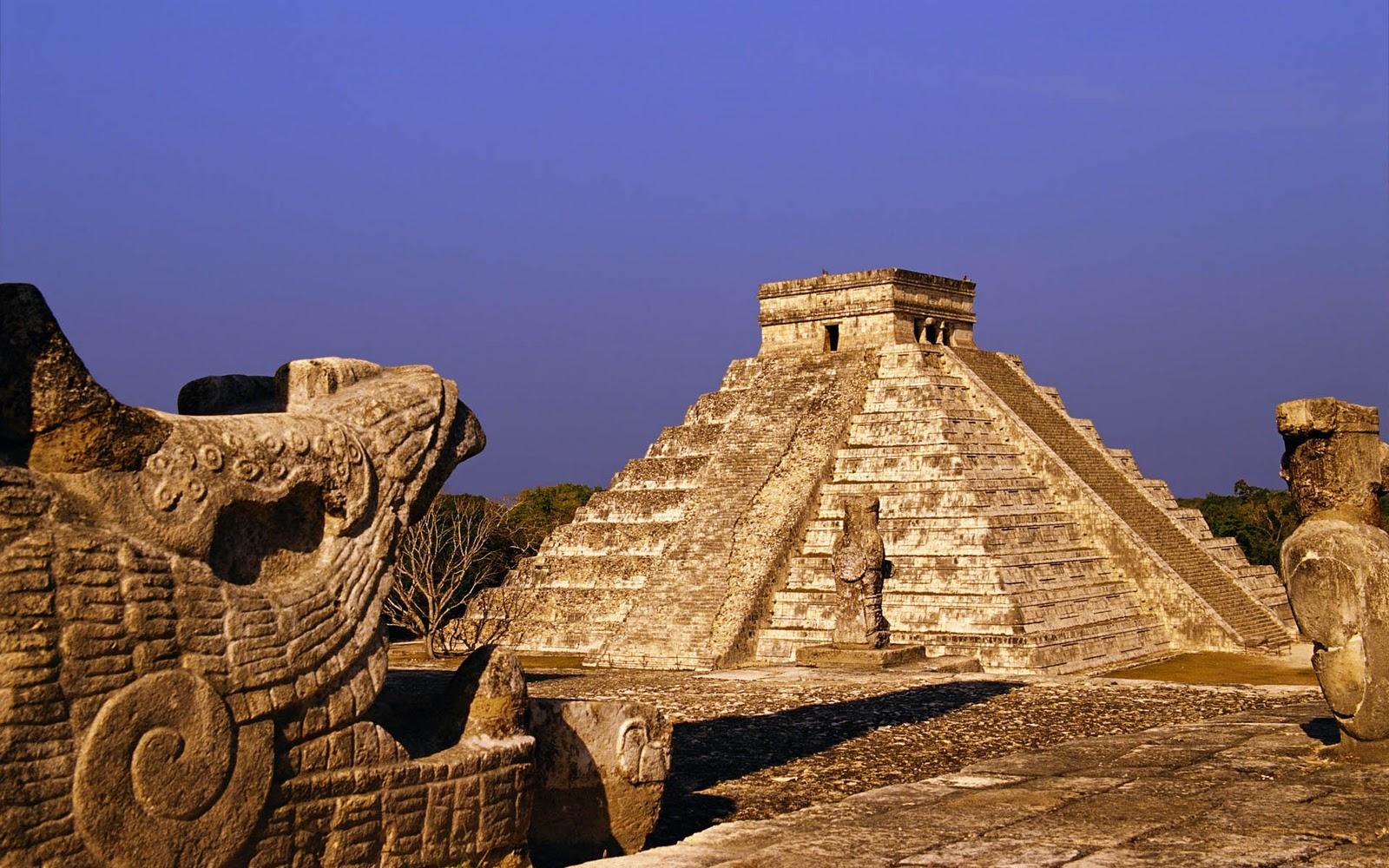 optical illusion wallpaper: Amazing Mexico pyramids Kukulkan