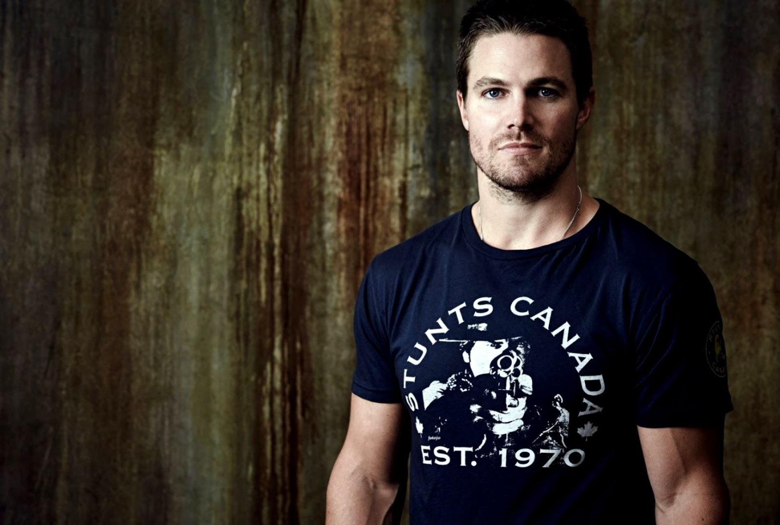 Stephen Amell Actor Arrow Oliver Queen HD Wallpaper. Eazy