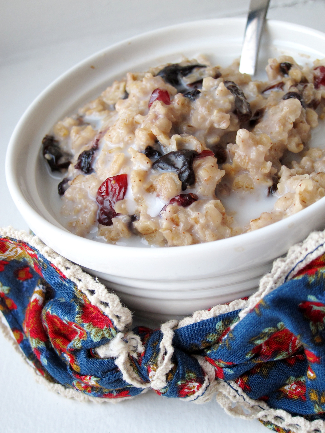 Oatmeal With Dried Fruits Wallpaper High Quality. Download