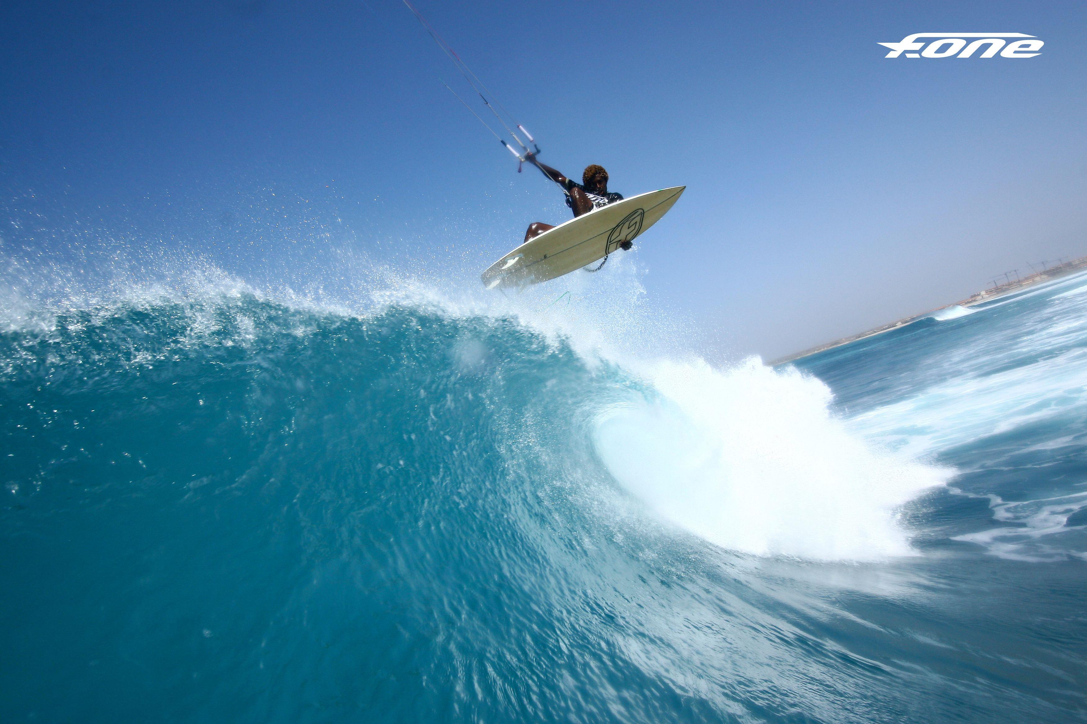 Download Wave kitesurfing wallpaper: Mitu Monteiro getting some air off a nice wave 3504 X 2336. Kite surfing, Kiteboarding, Surfing