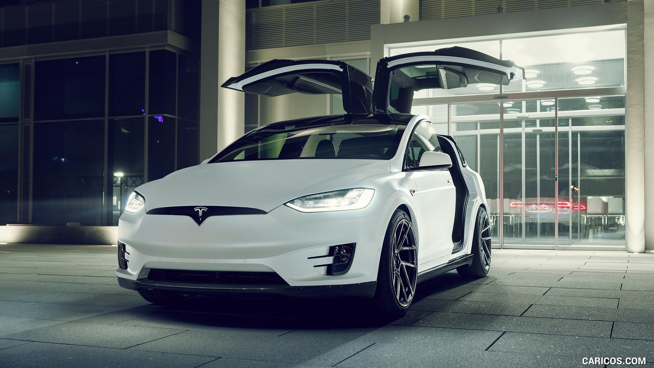 NOVITEC Tesla Model X Up Three Quarter