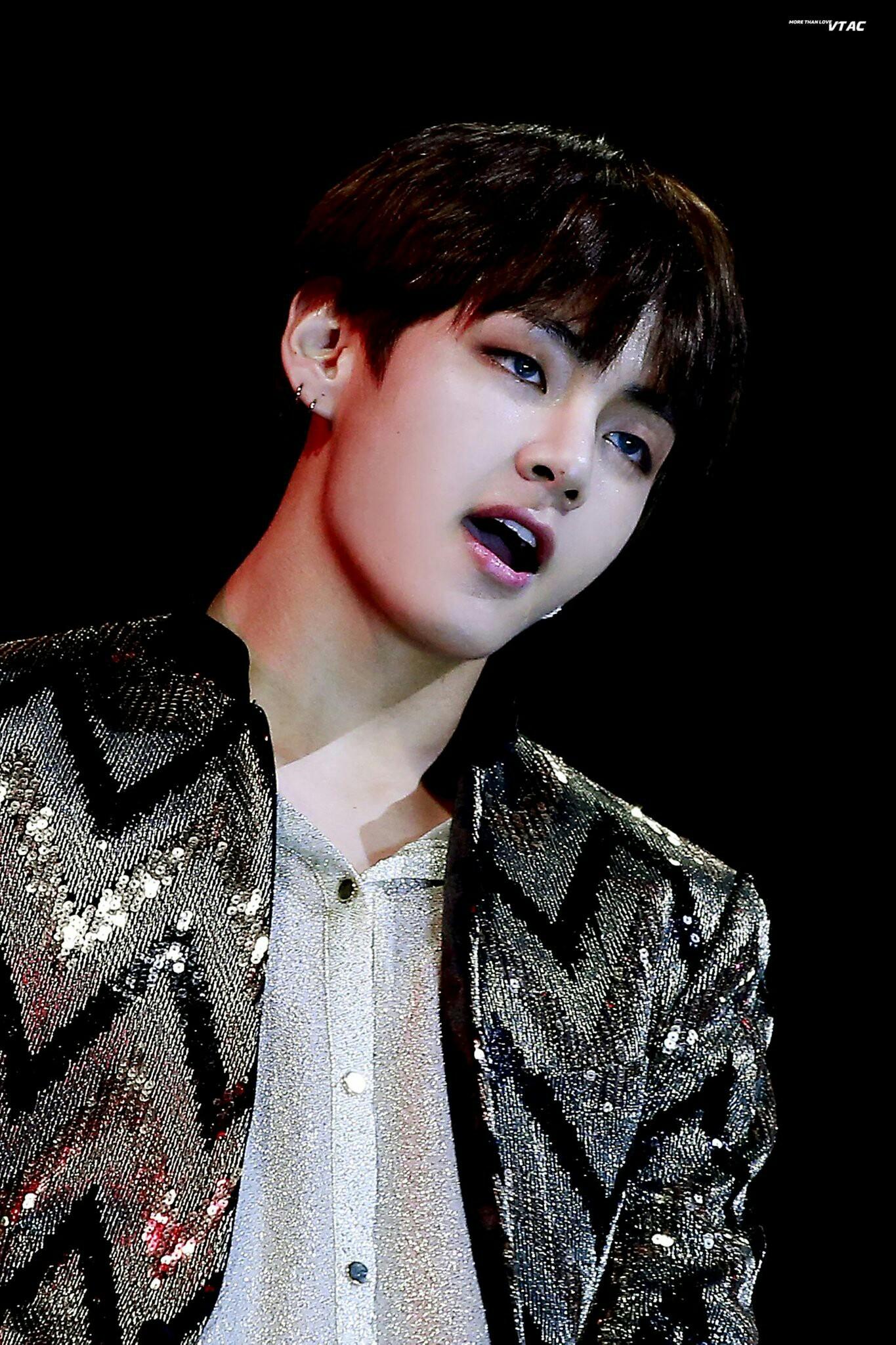 Kim Tae Hyung Wallpaper