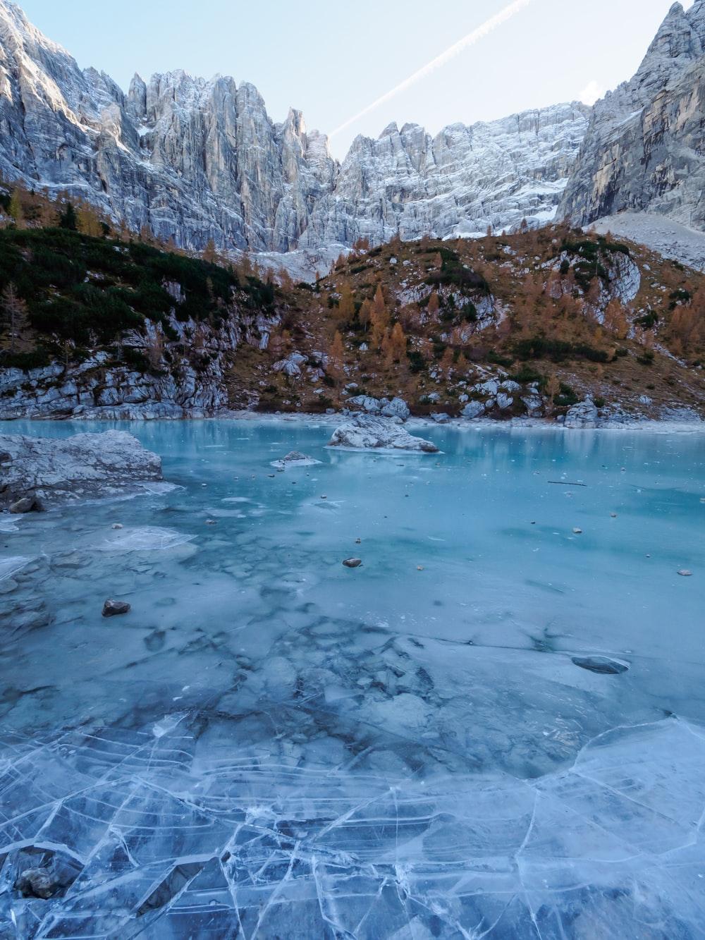 Winter is coming on lake Sorapis. Dol