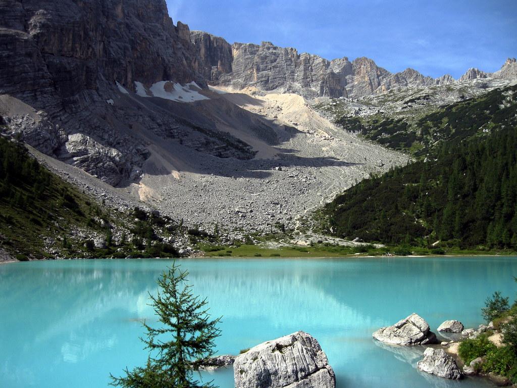 Dolomiti del Sorapis. Sentiero CAI 215 da