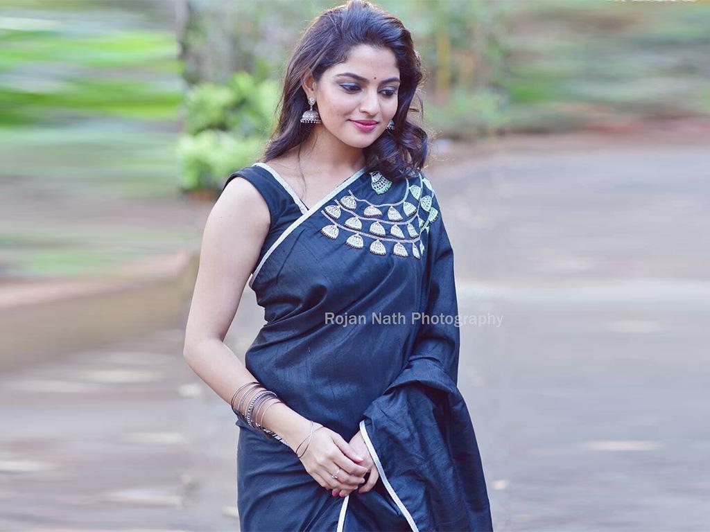 Nikhila Vimal HQ Wallpaper. Nikhila Vimal Wallpaper