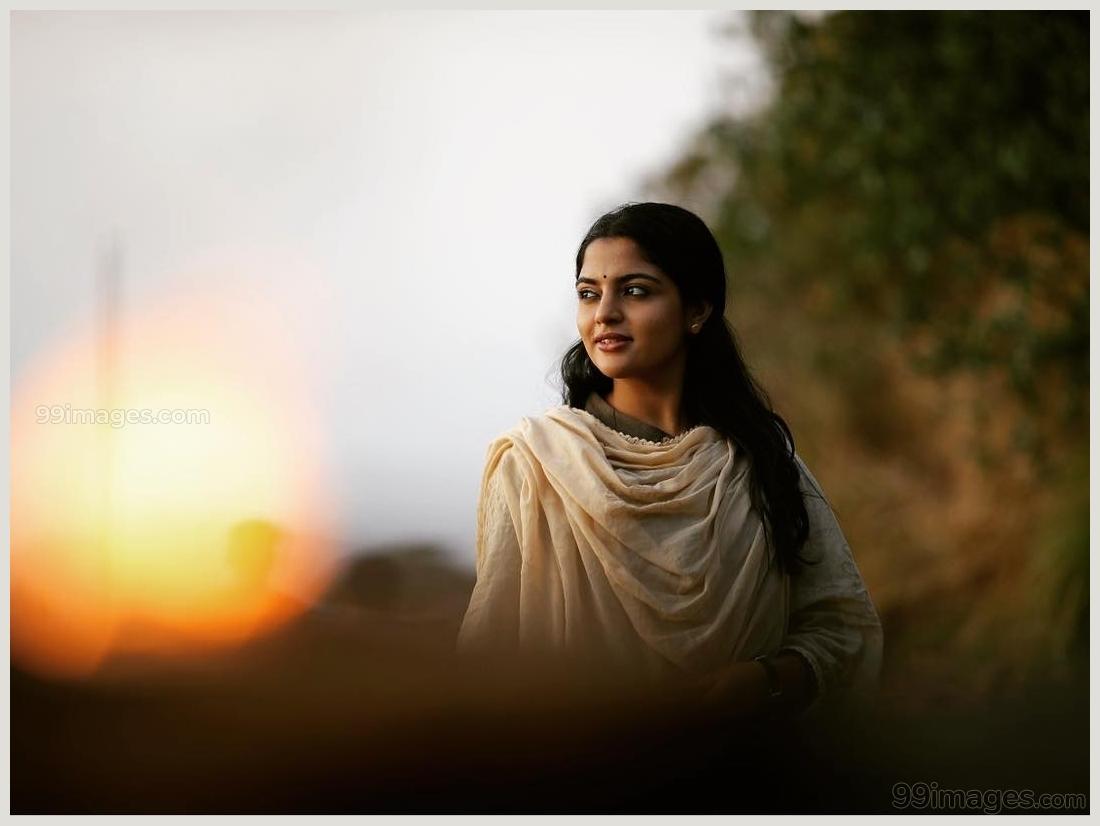 ✅ Nikhila Vimal Beautiful Photo & Mobile Wallpaper HD
