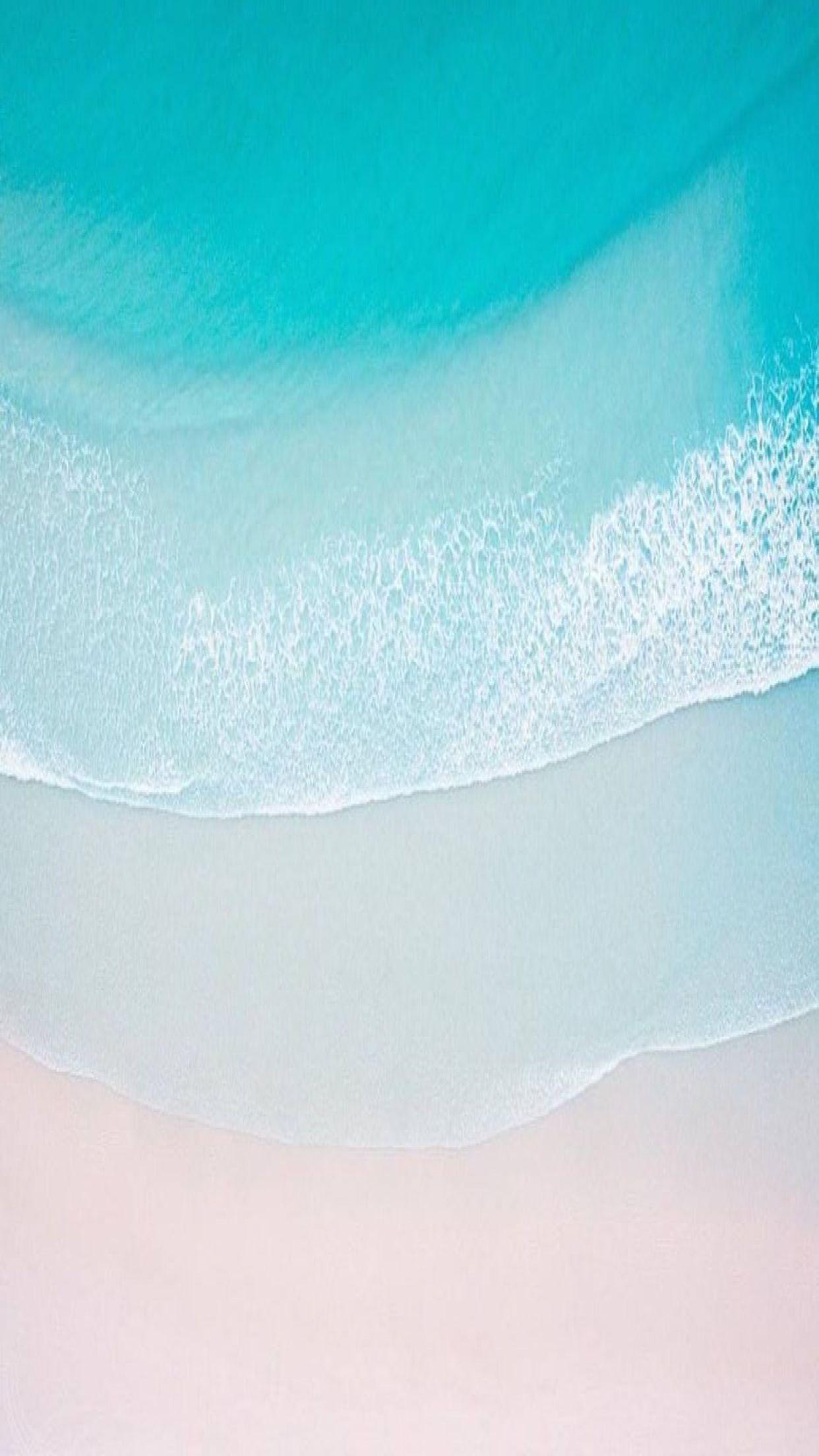 35+ Clean iPhone Wallpapers