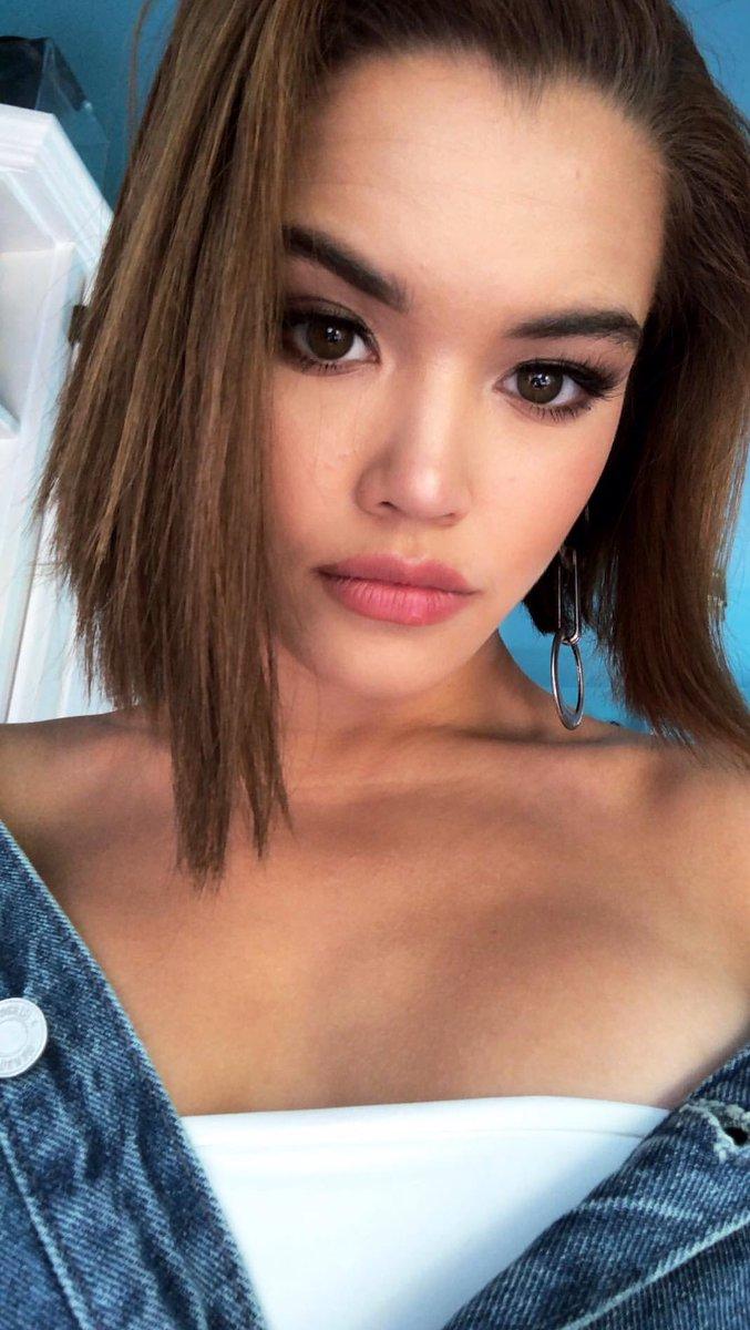 Hot Picture Of Paris Berelc Which Are Stunningly Ravishing