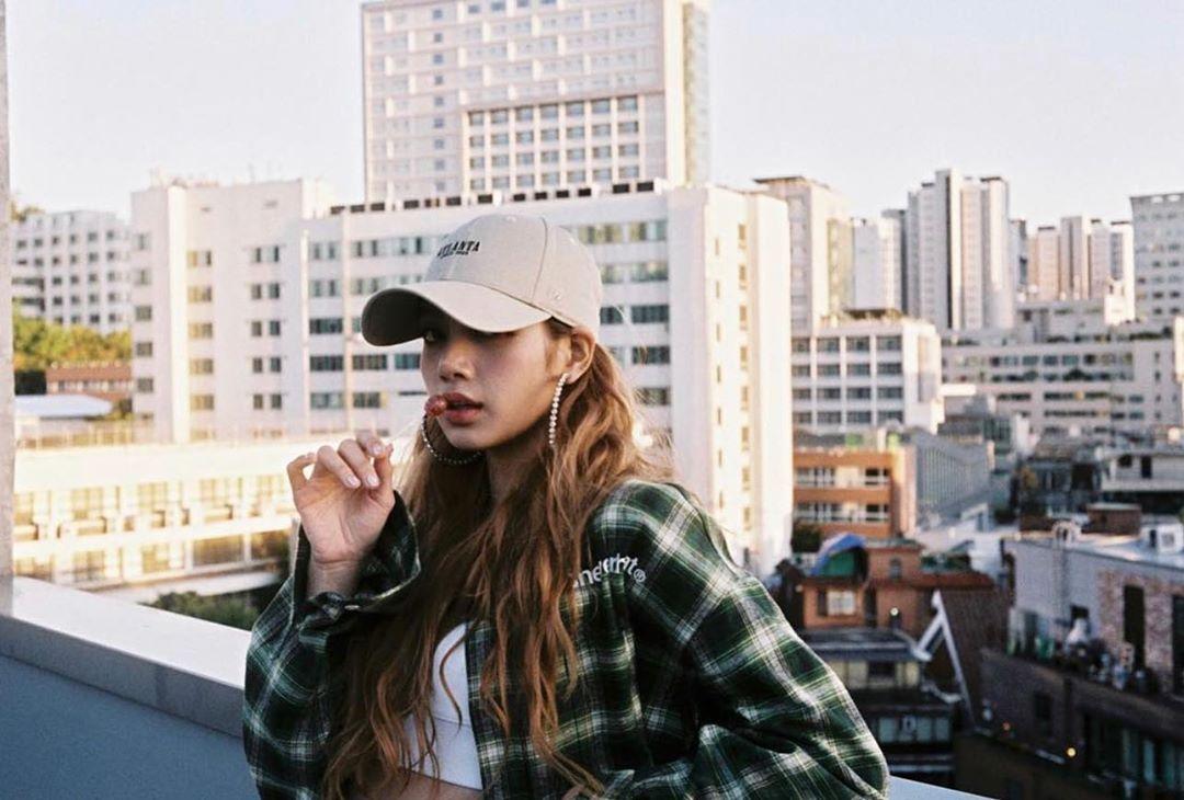 lalalisa Instagram Photo and Videos