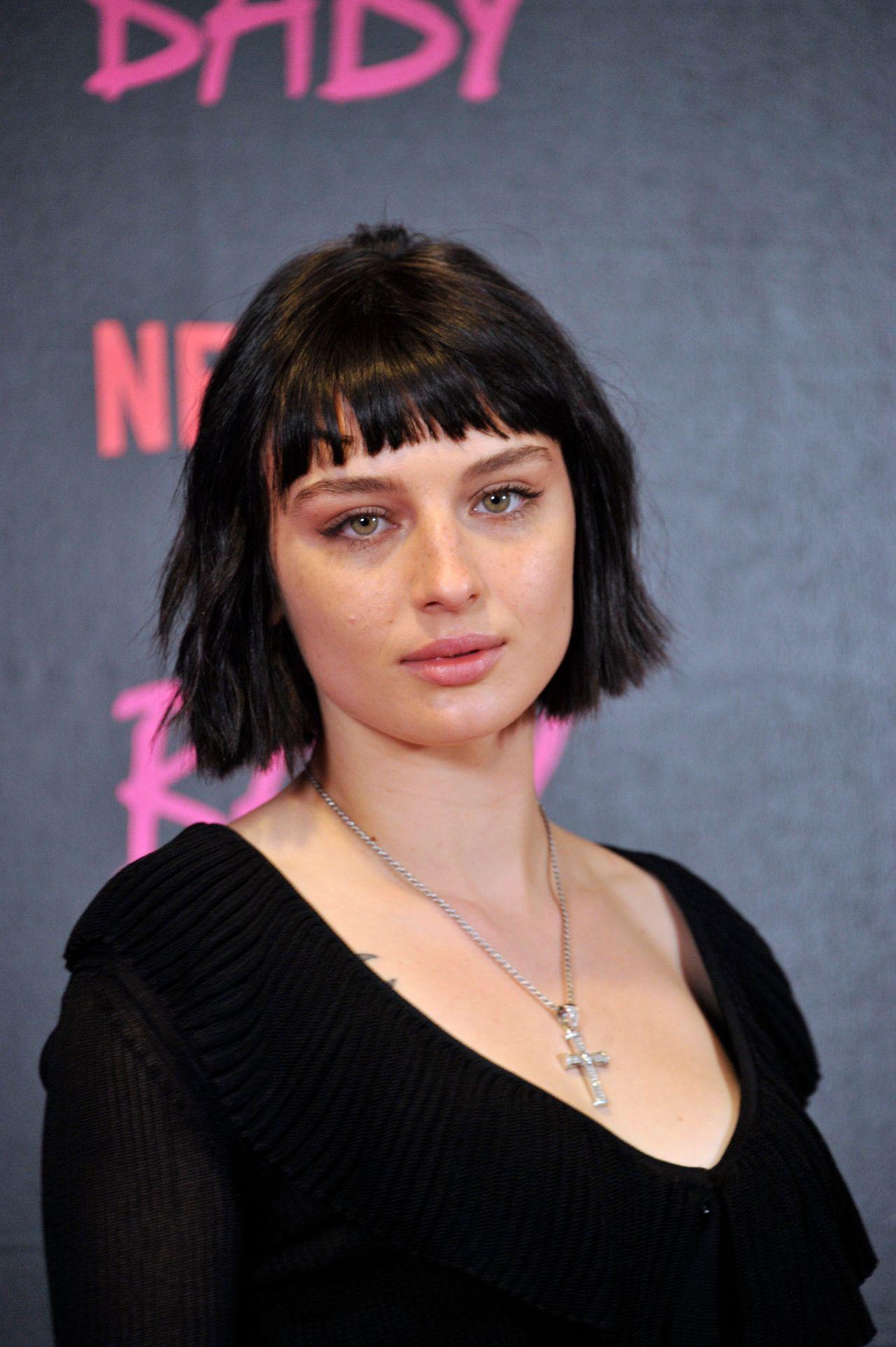 Alice Pagani on JumPic.com