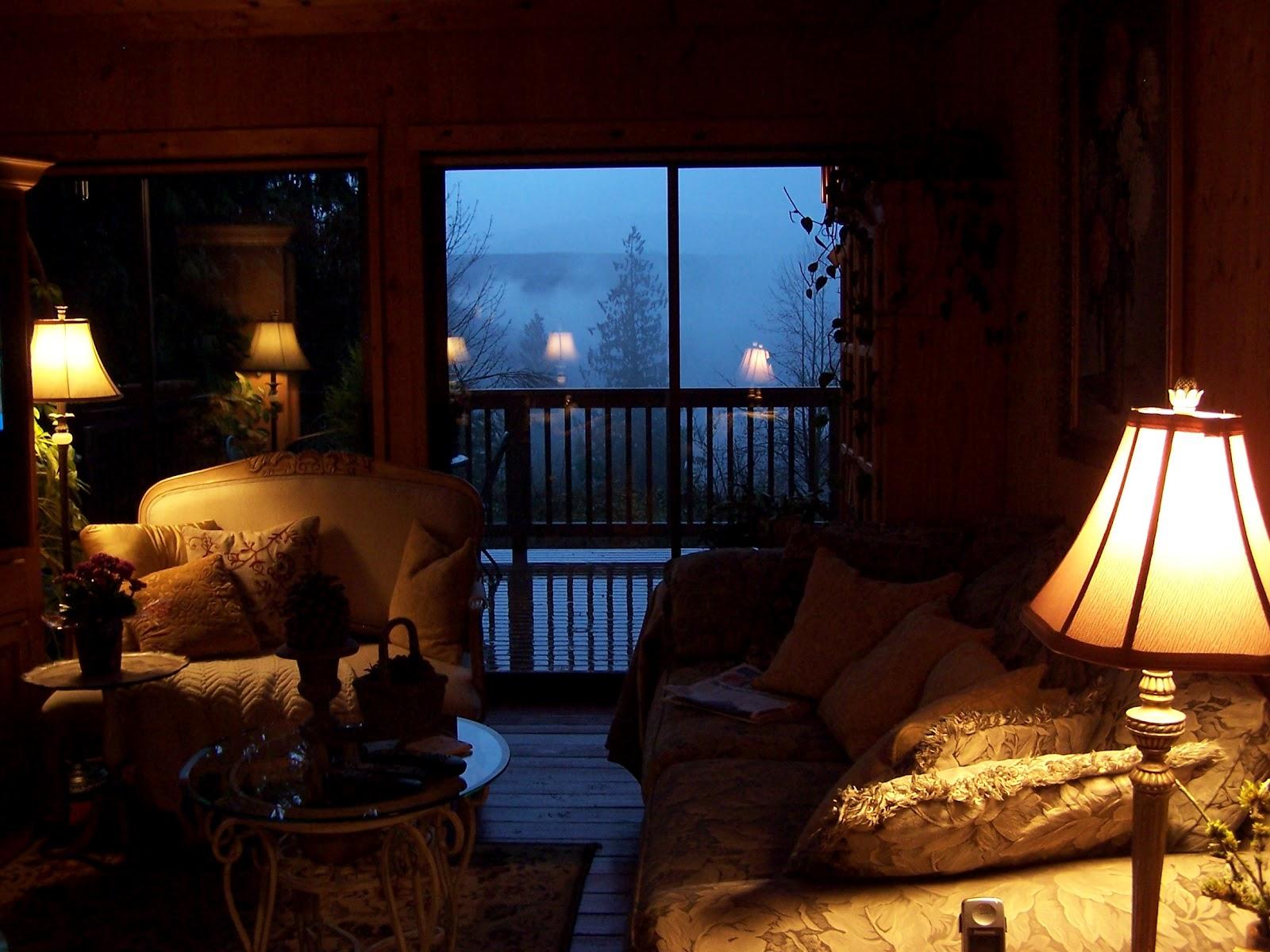 Cozy Rooms You'll Never Want To Leave!