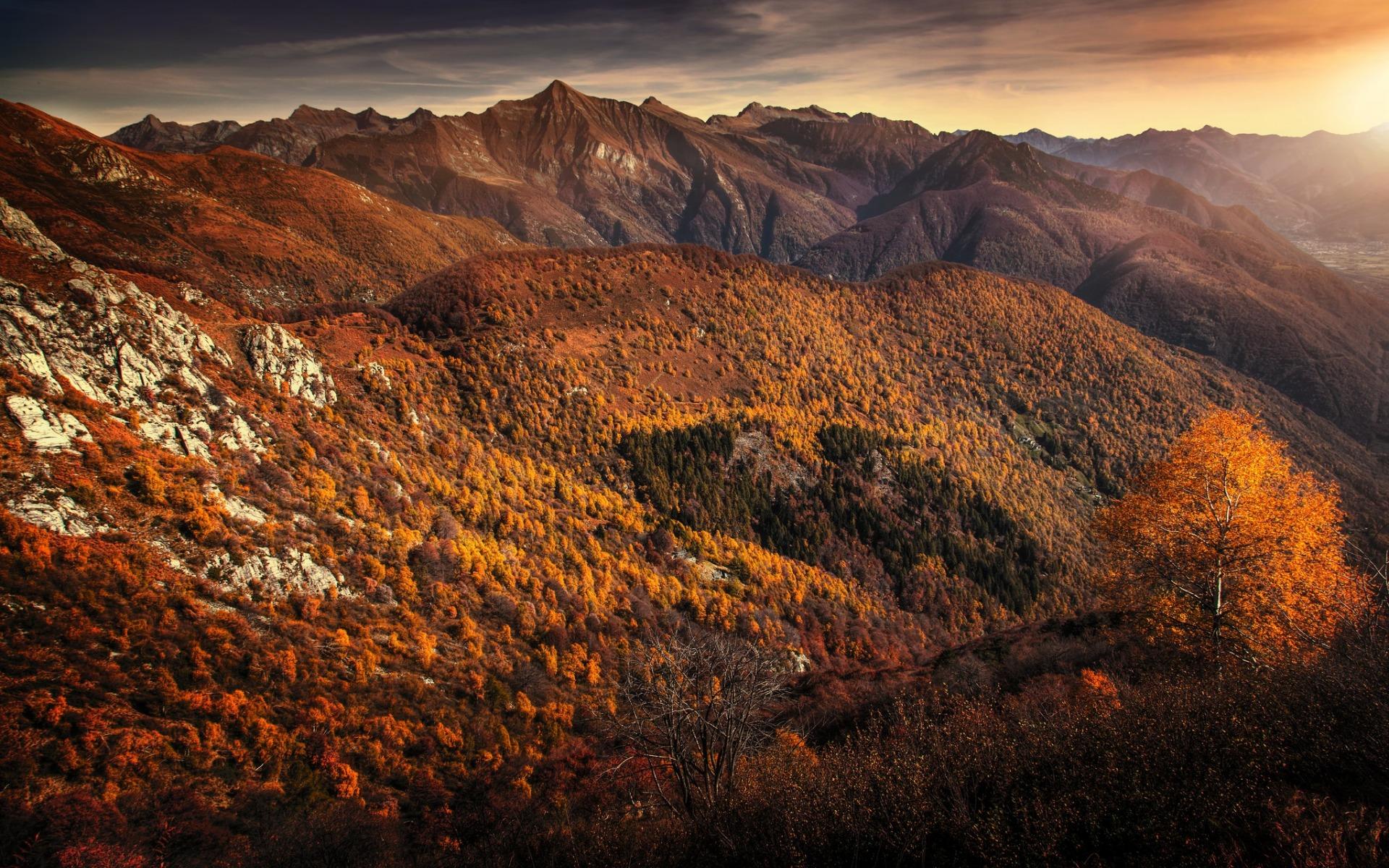 Download wallpaper autumn, mountain landscape, sunset