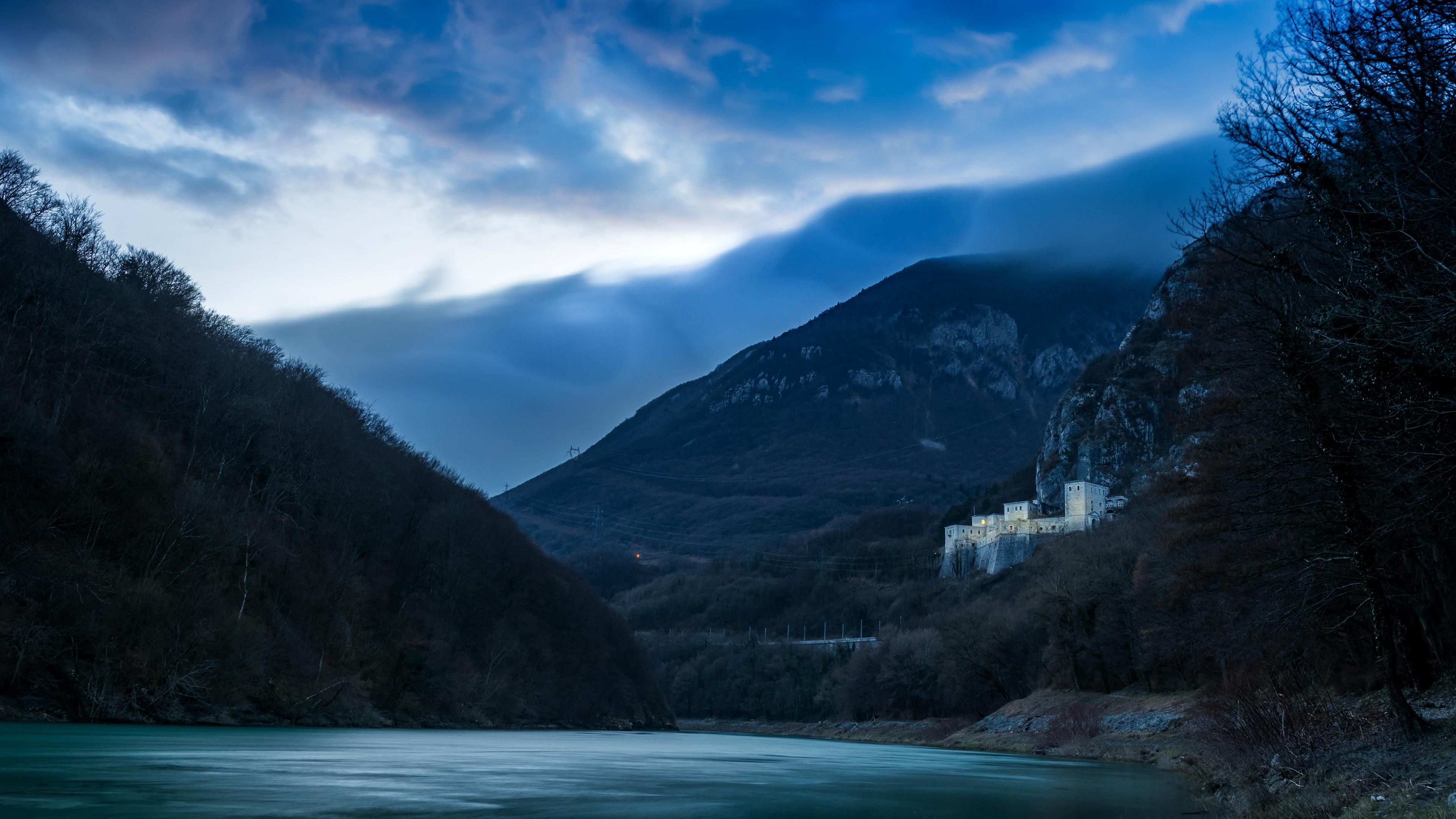 Mountains river blue Castle Wallpaper 4k Ultra HD