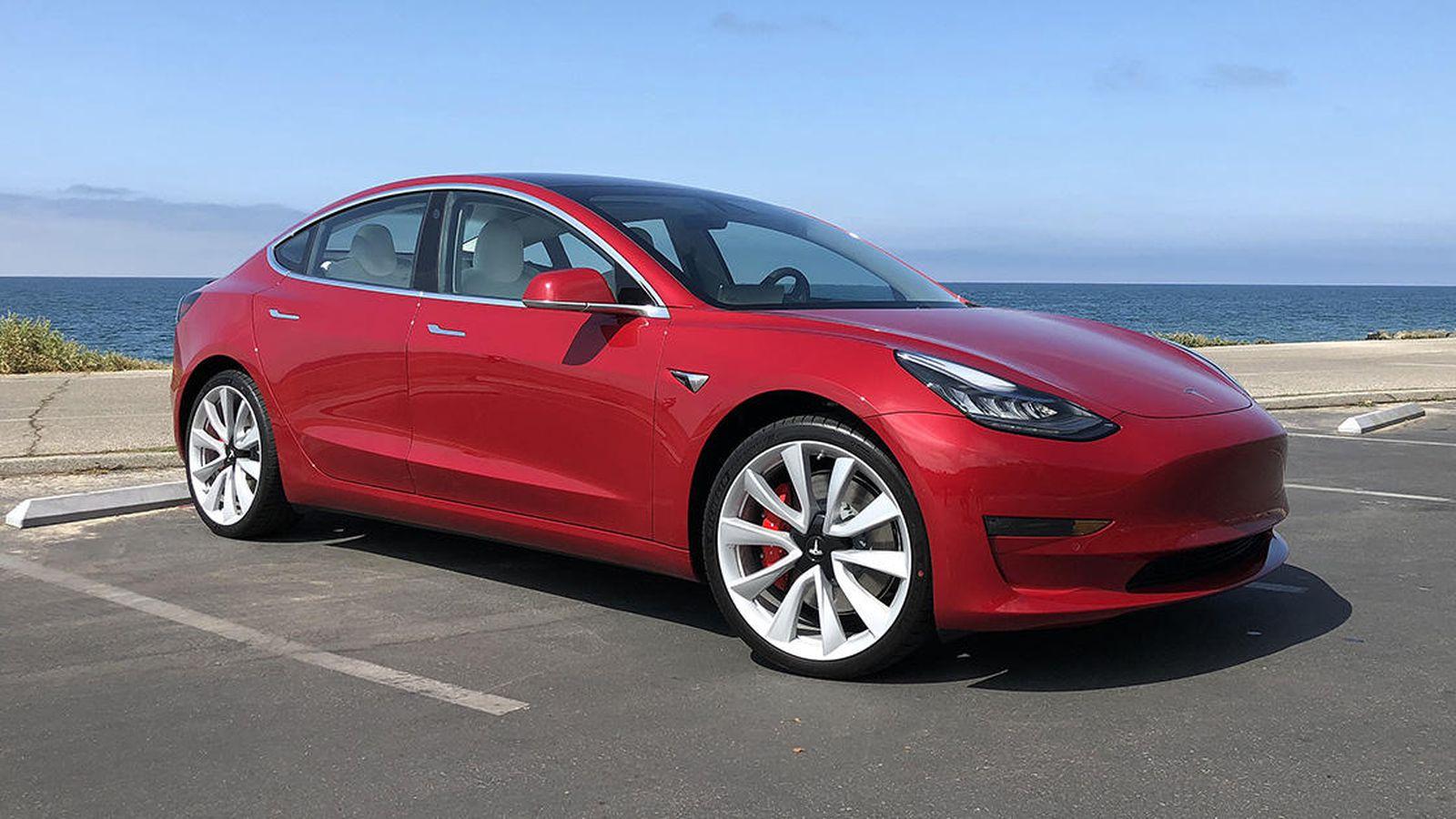 Electric sliding: We test Tesla's new 'Track Mode' on Model