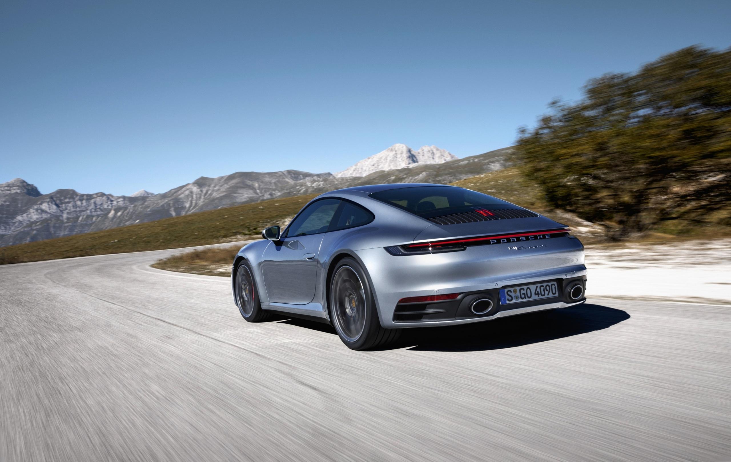 Porsche 911 992 Wallpaper