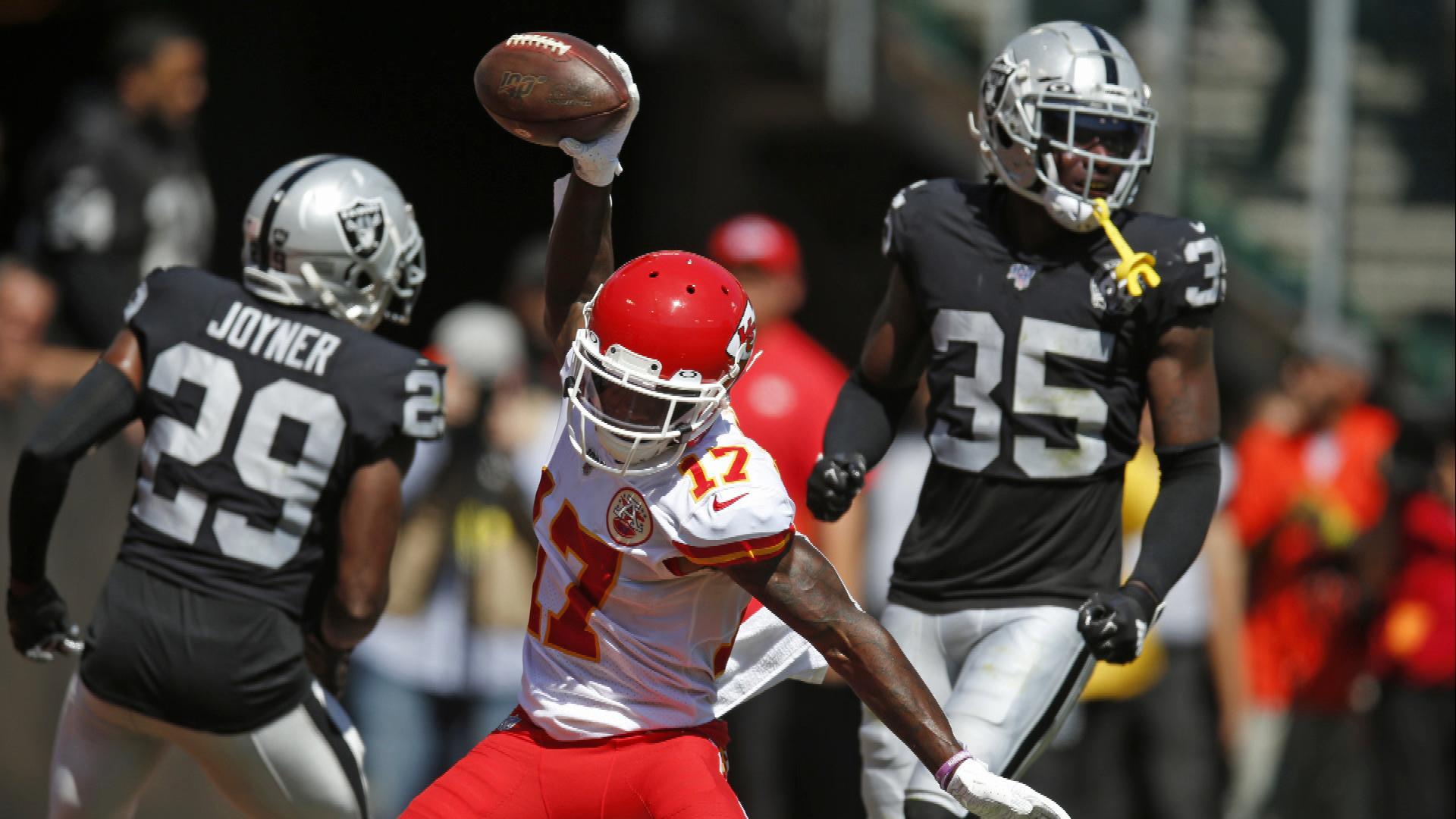 Waiver wire: Mecole Hardman has fantasy potential in Tyreek