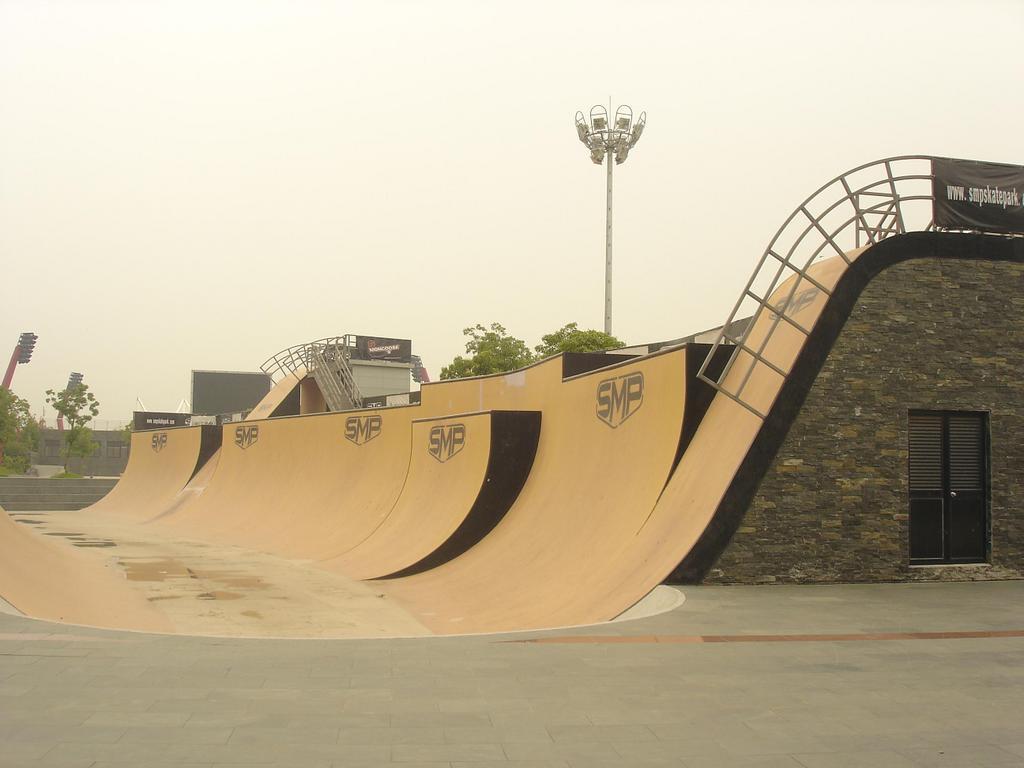 Skatepark Wallpaper. Skatepark