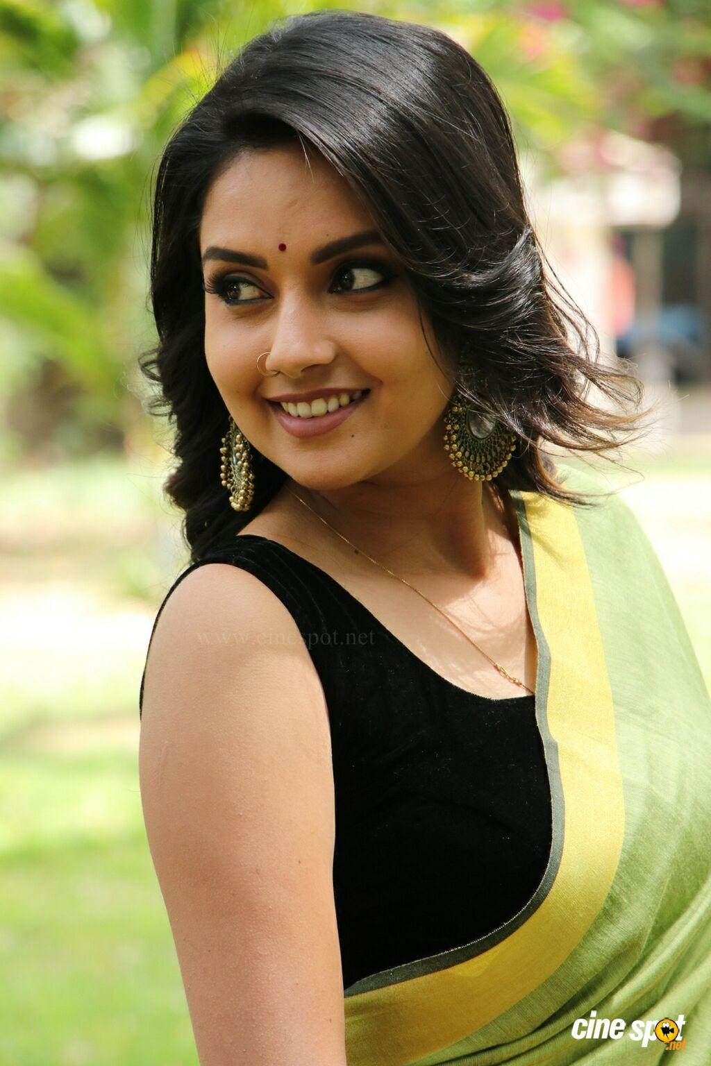 Mahima Nambiar Wallpapers - Wallpaper Cave