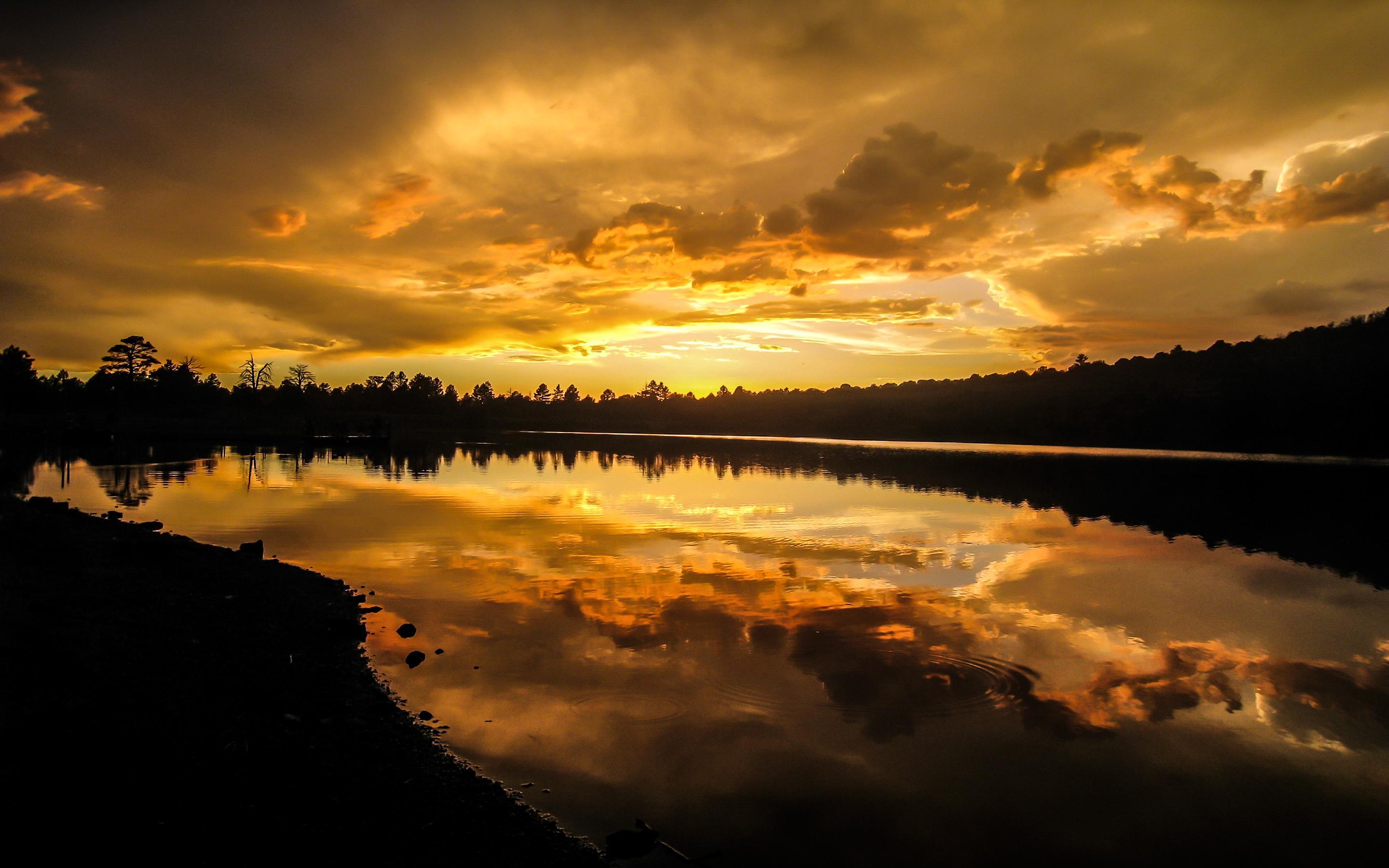 HD Wallpaper Lake Sunsets