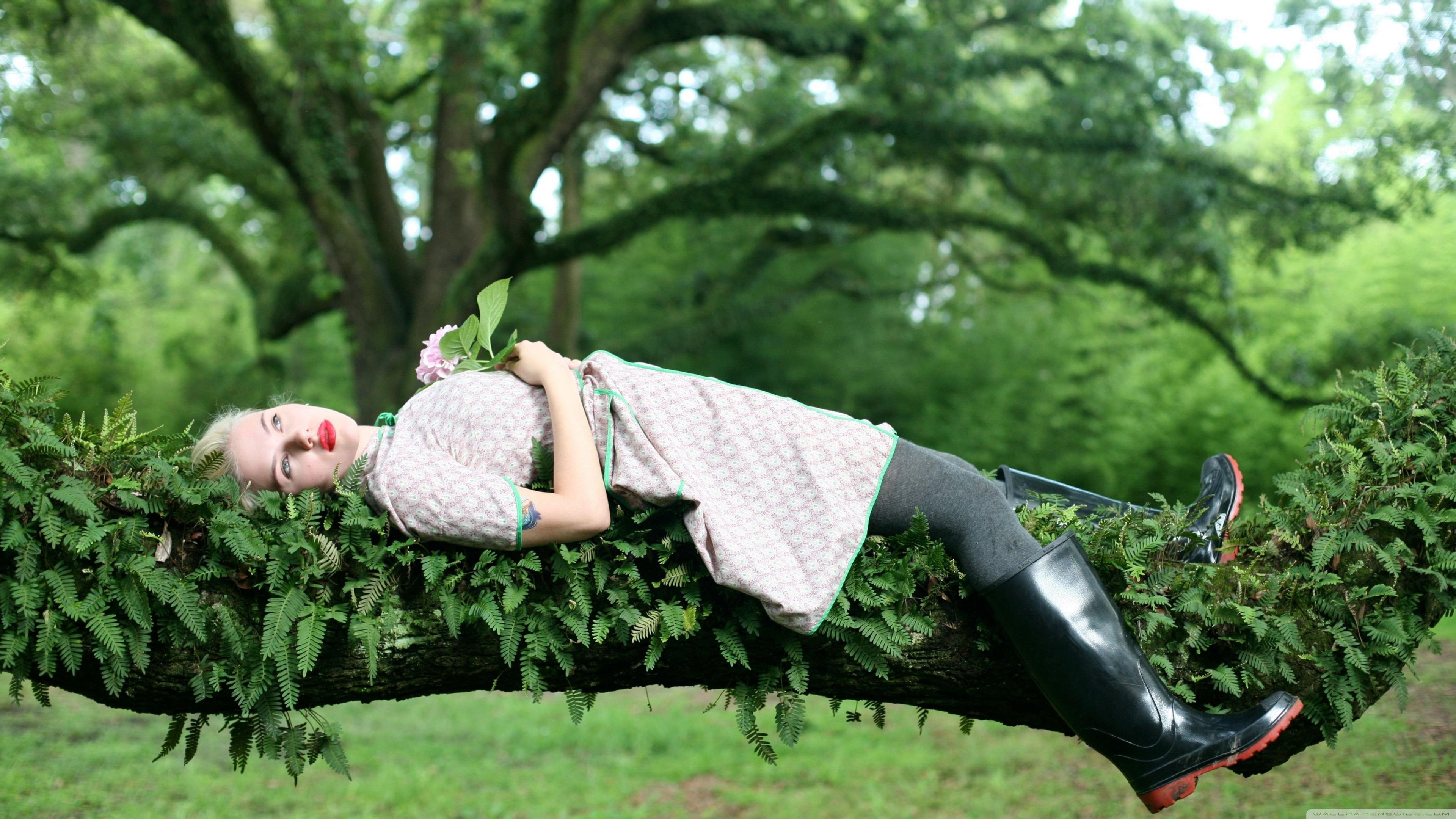 Girl With Rubber Boots ❤ 4K HD Desktop Wallpaper for 4K