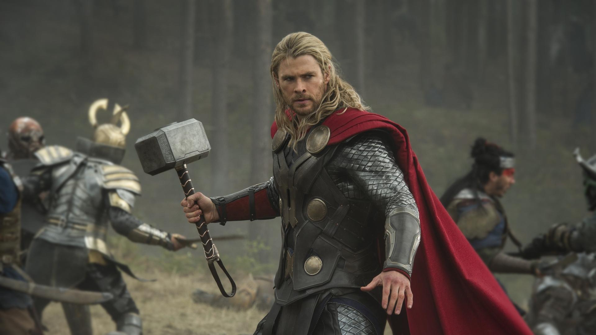 Wallpaper The Dark World Chris Hemsworth as Thor