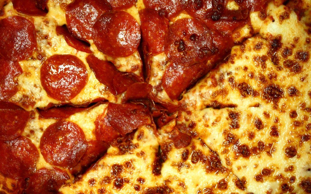 Pepperoni Pizza Wallpaper High .com