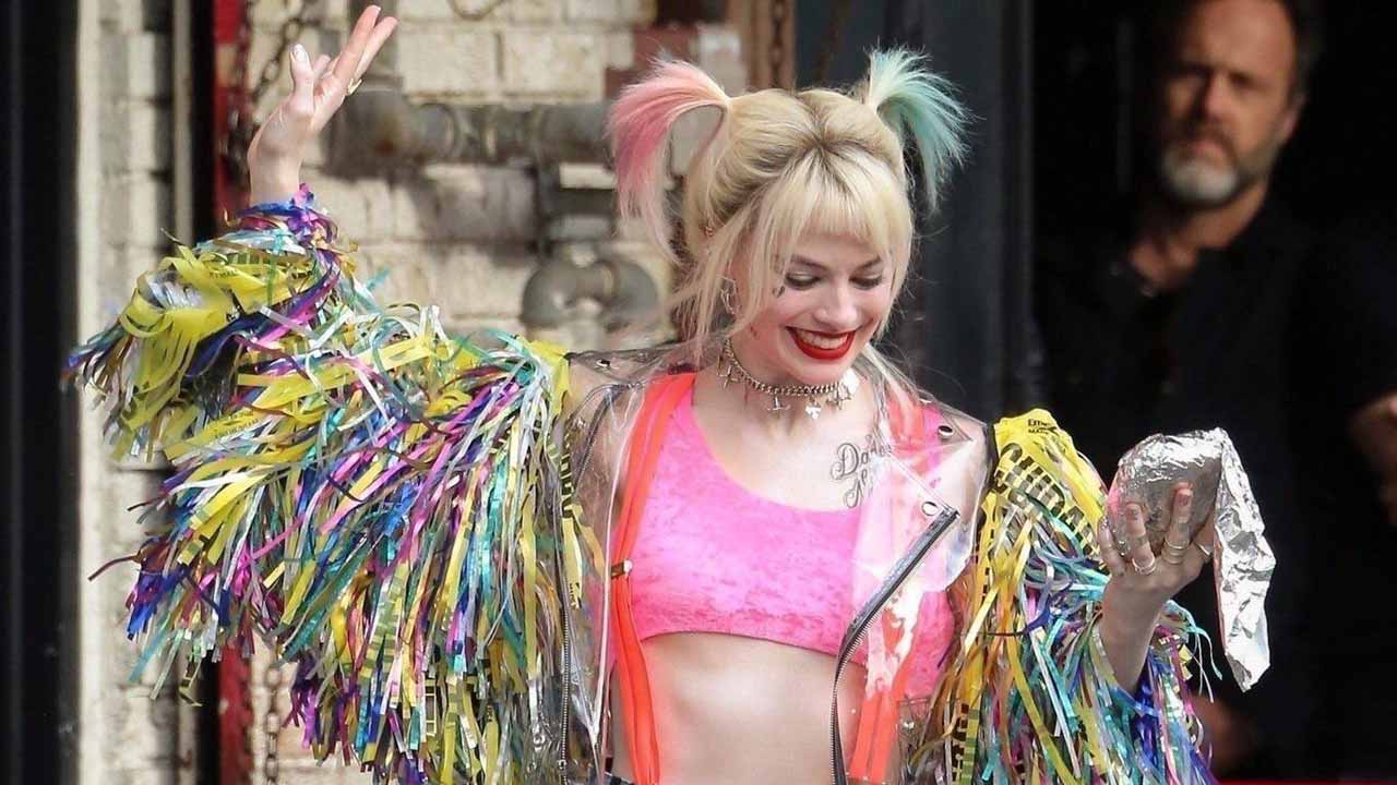 First Birds of Prey Set Photo Show Harley Quinn And Her